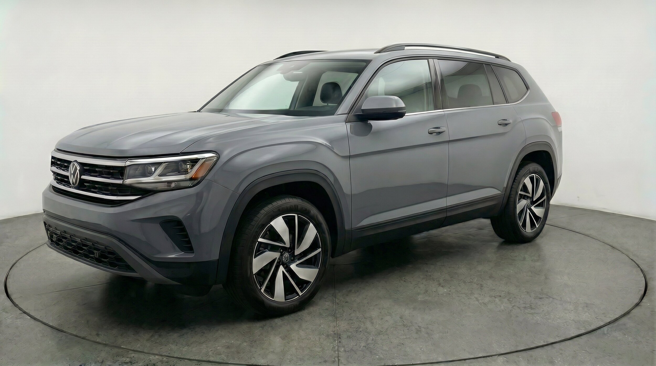 Thumbnail: 2026 Volkswagen Atlas - 3