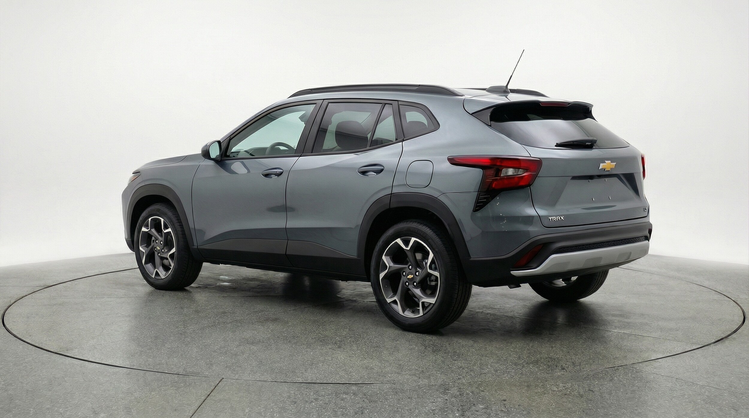 Thumbnail: 2025 Chevrolet Trax - 5