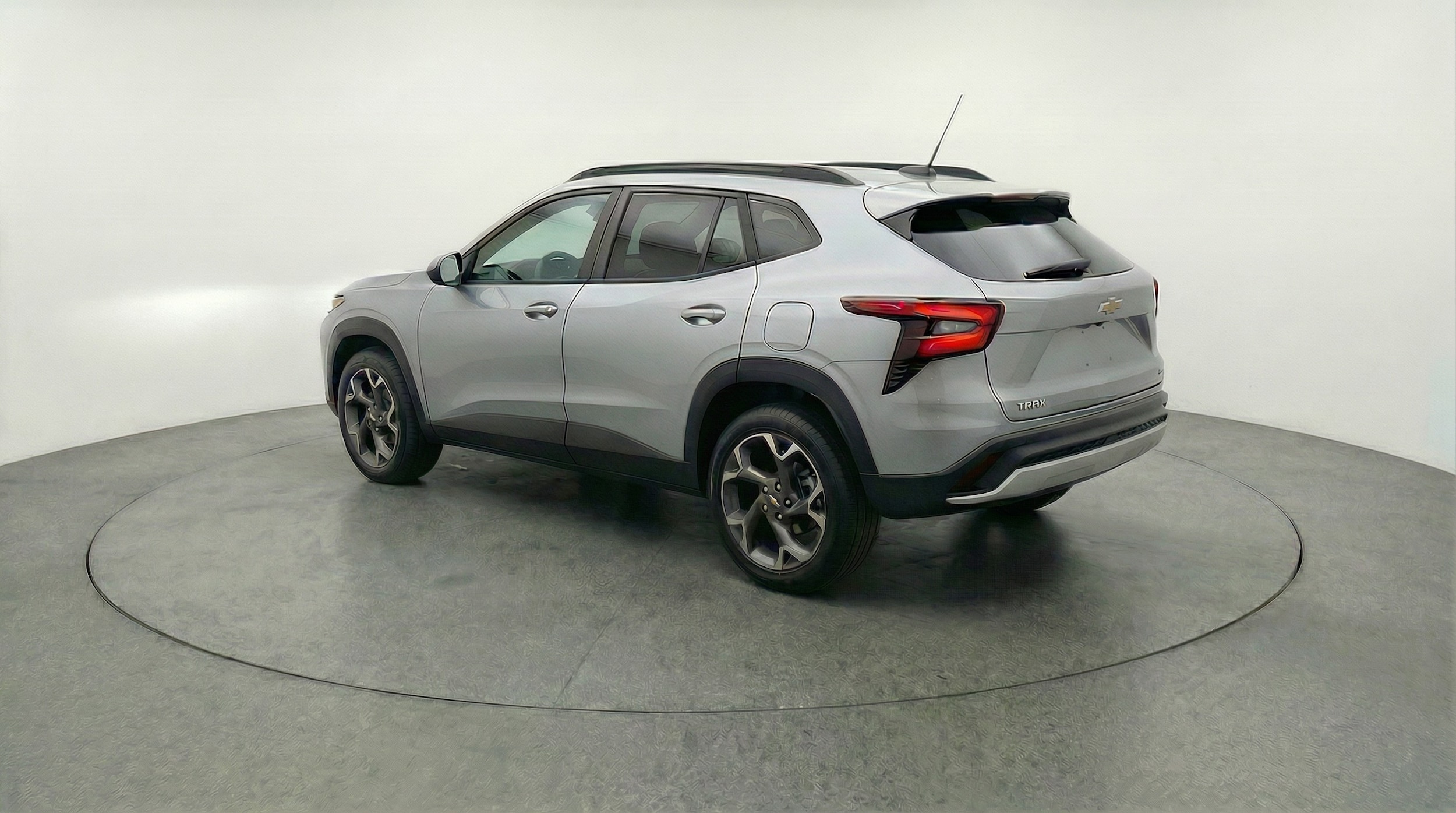 Thumbnail: 2025 Chevrolet Trax - 5