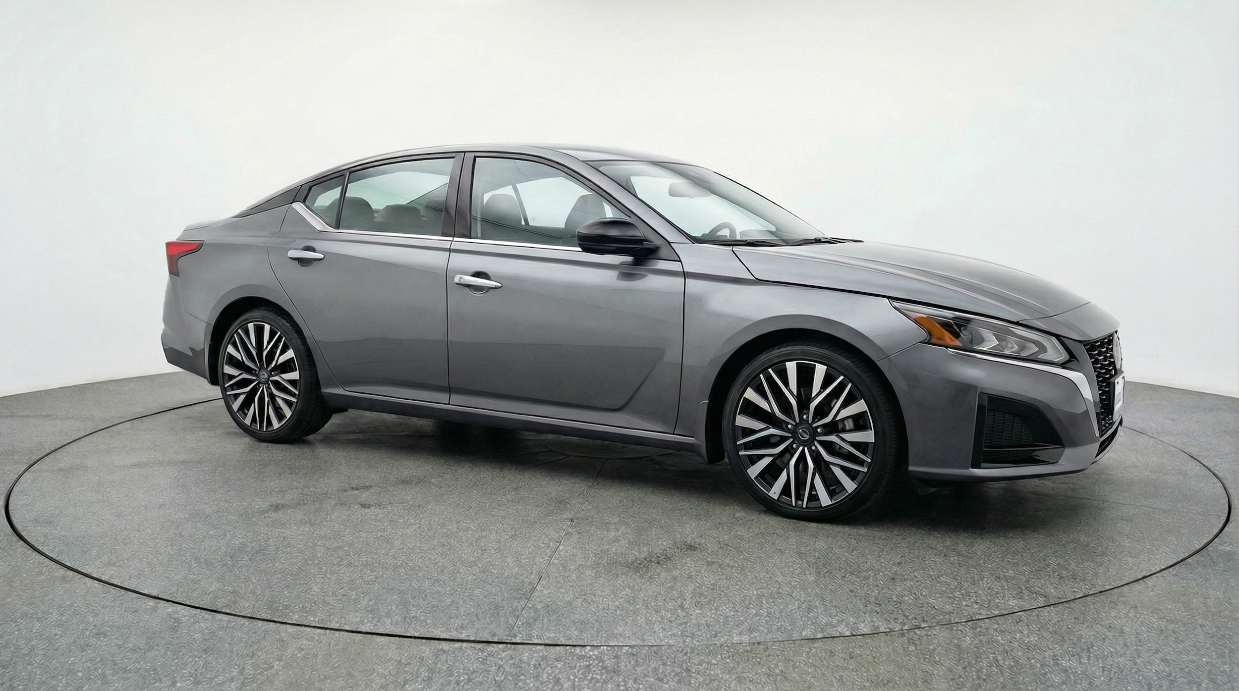 Thumbnail: 2025 Nissan Altima - 1