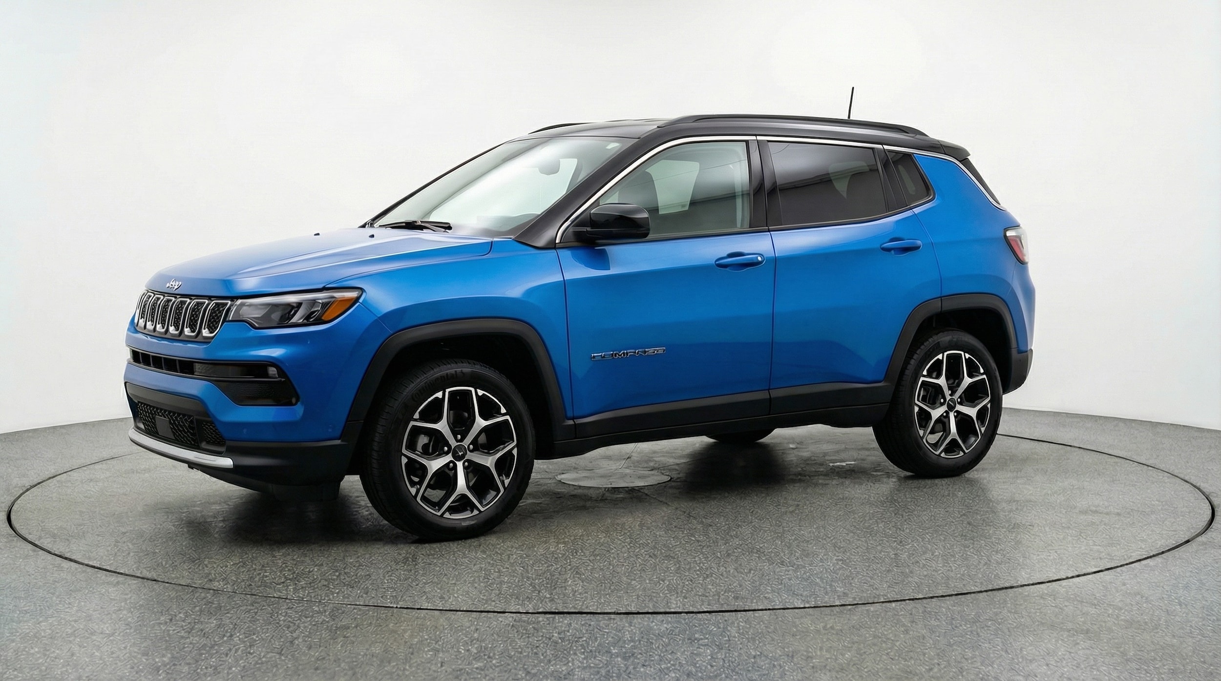 Thumbnail: 2025 Jeep Compass - 3