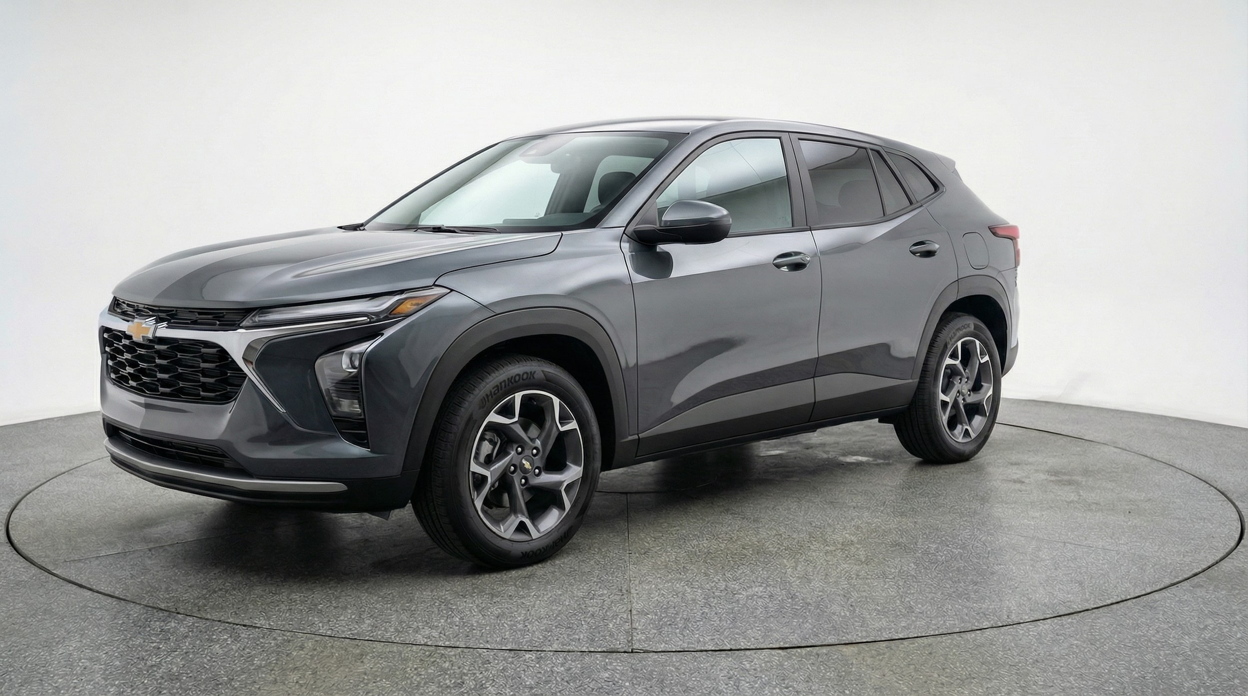 Thumbnail: 2025 Chevrolet Trax - 3