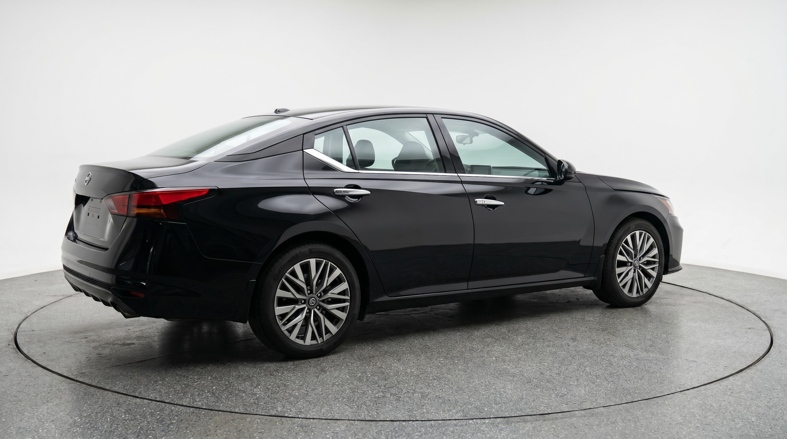 Thumbnail: 2025 Nissan Altima - 7