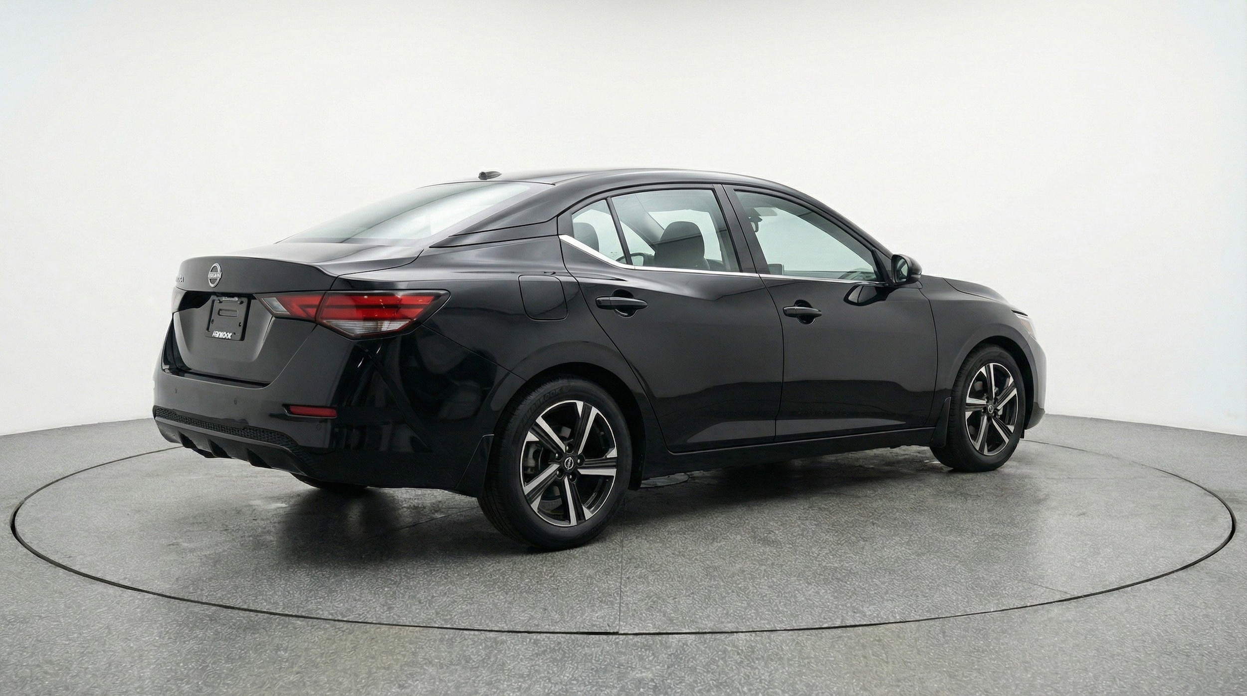 Thumbnail: 2025 Nissan Sentra - 9