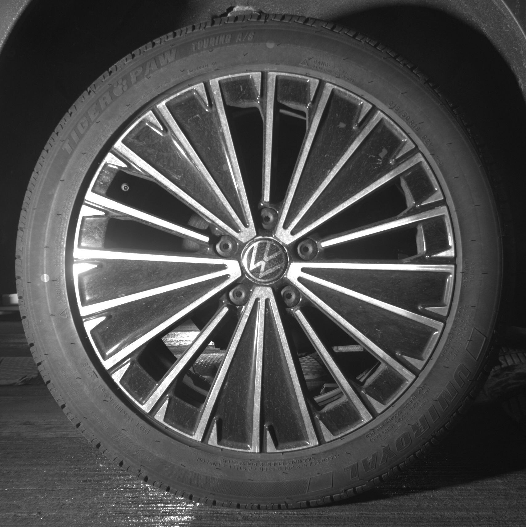 Thumbnail: 2025 Volkswagen Taos - 12