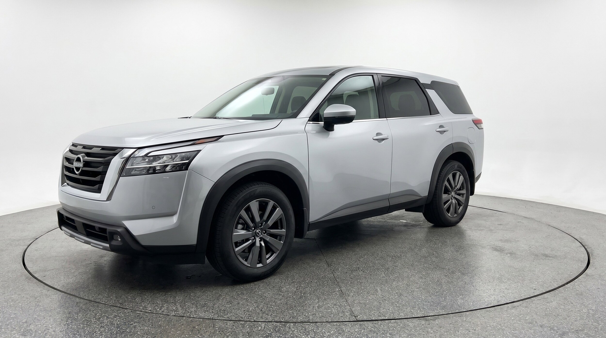Thumbnail: 2025 Nissan Pathfinder - 3