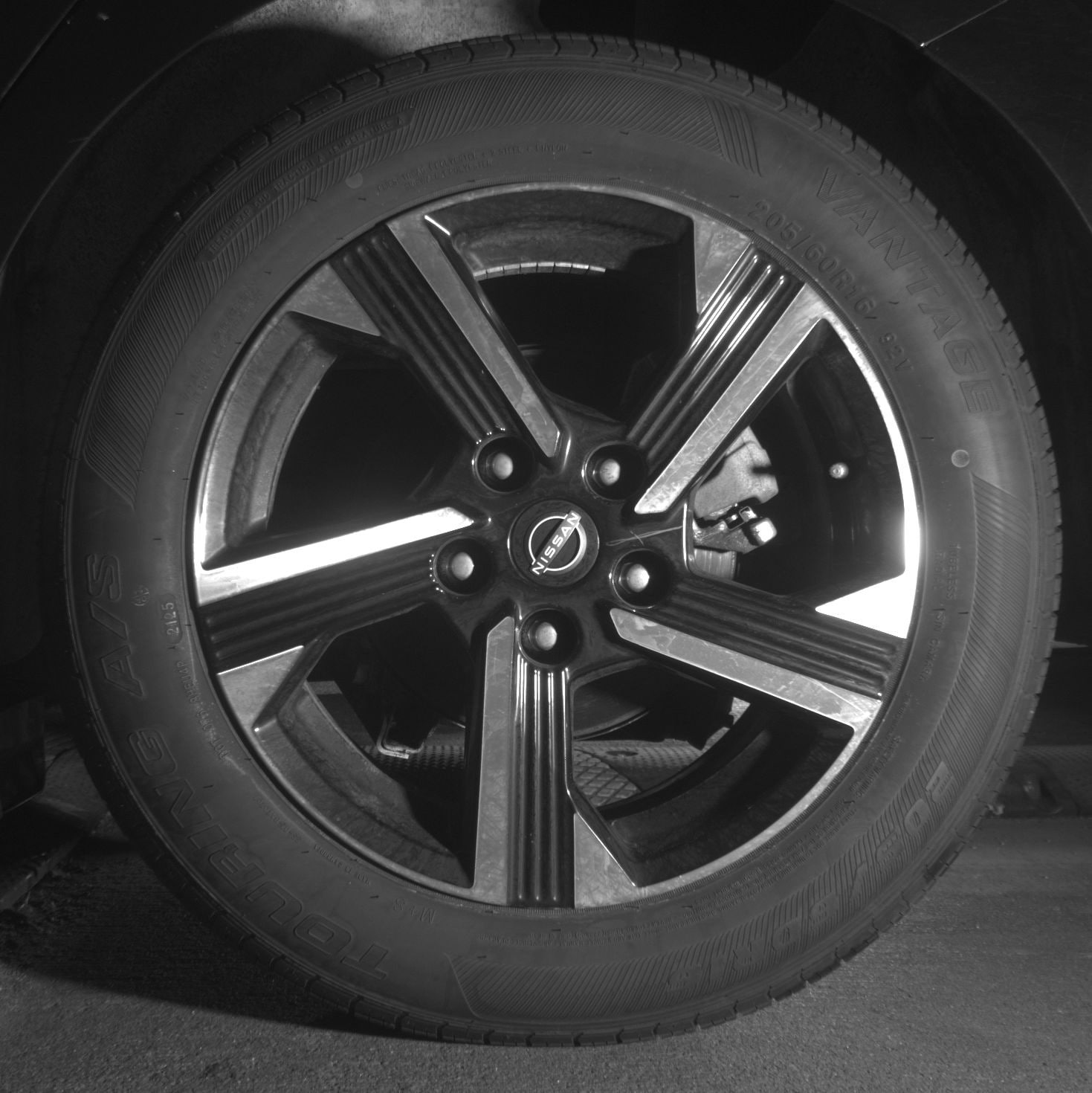 Thumbnail: 2024 Nissan Sentra - 11