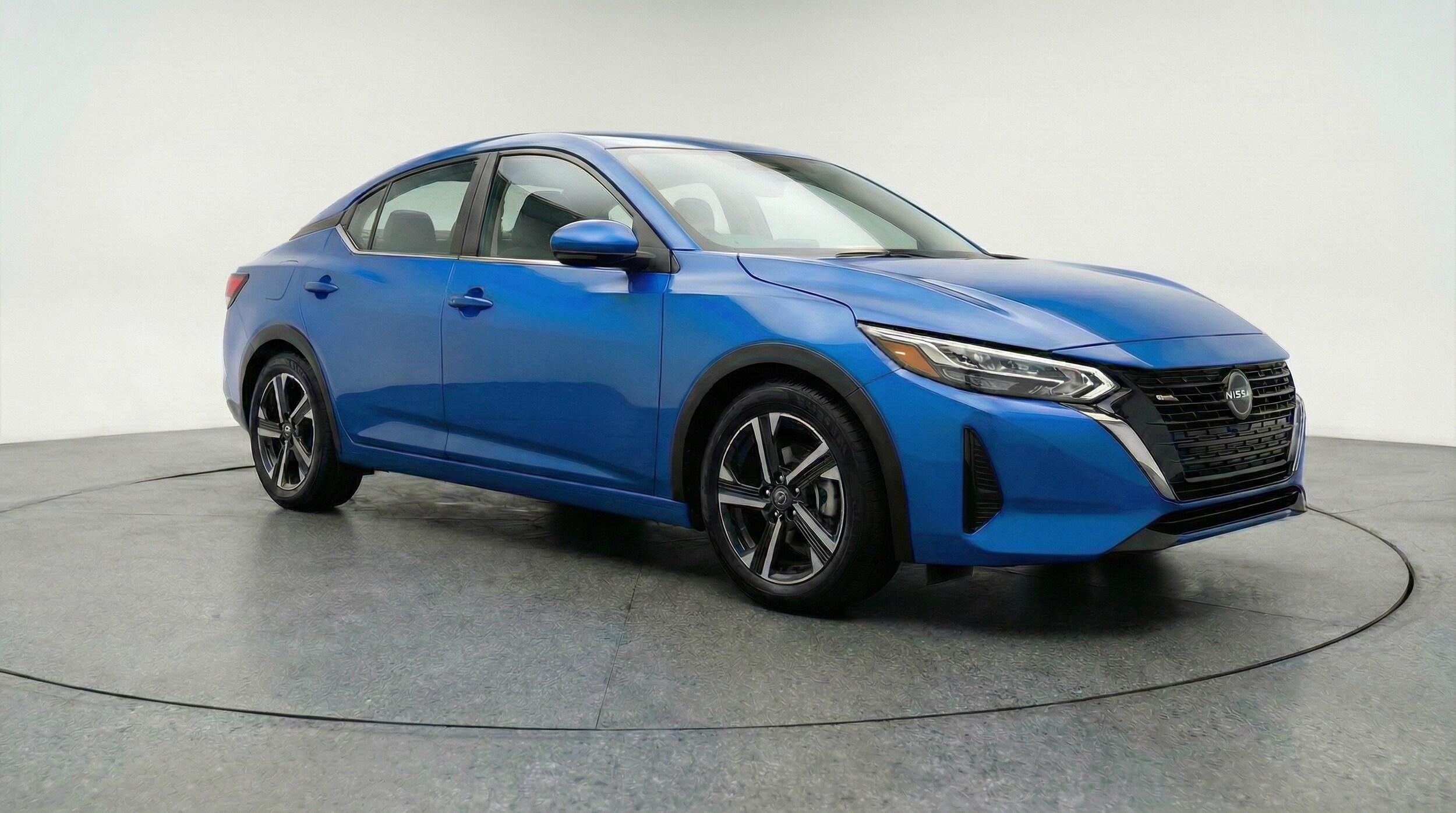 Thumbnail: 2025 Nissan Sentra - 1