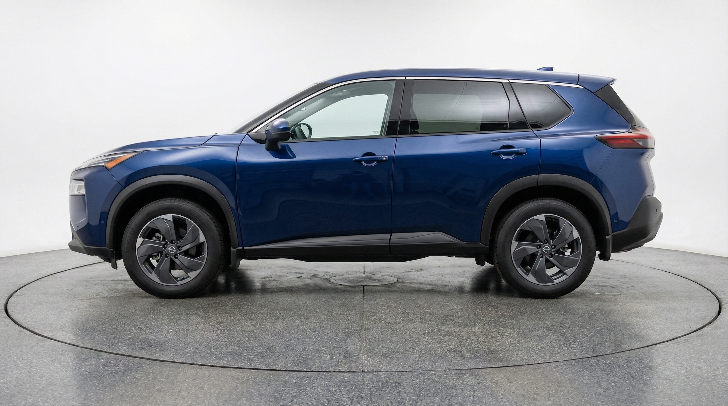 Thumbnail: 2025 Nissan Rogue - 4