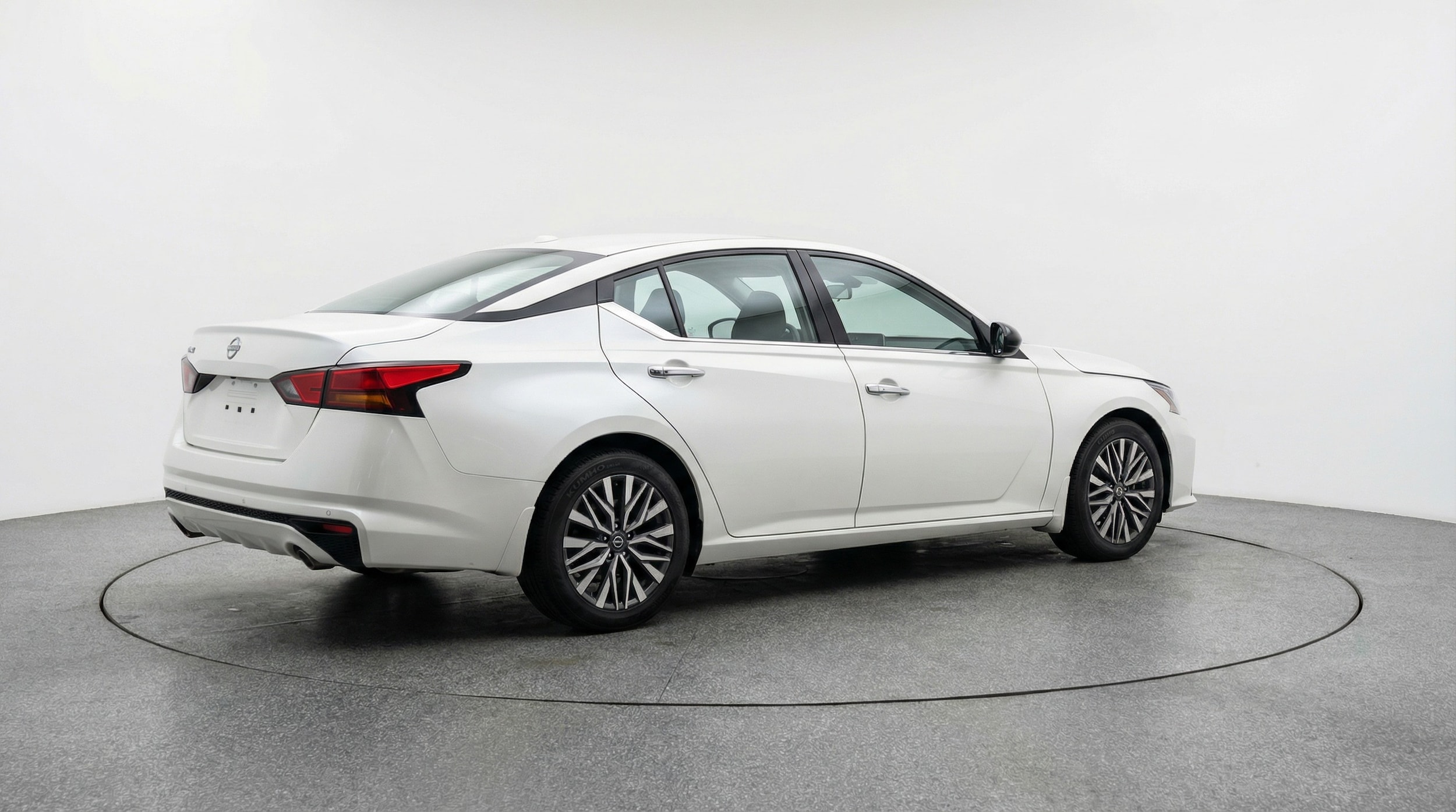 Thumbnail: 2025 Nissan Altima - 7