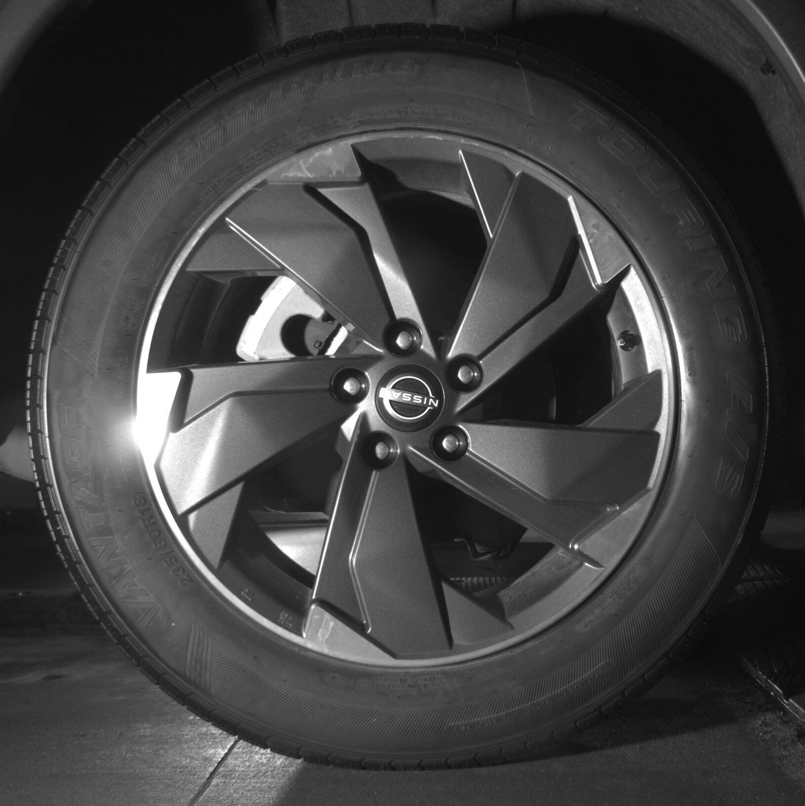 Thumbnail: 2025 Nissan Rogue - 12