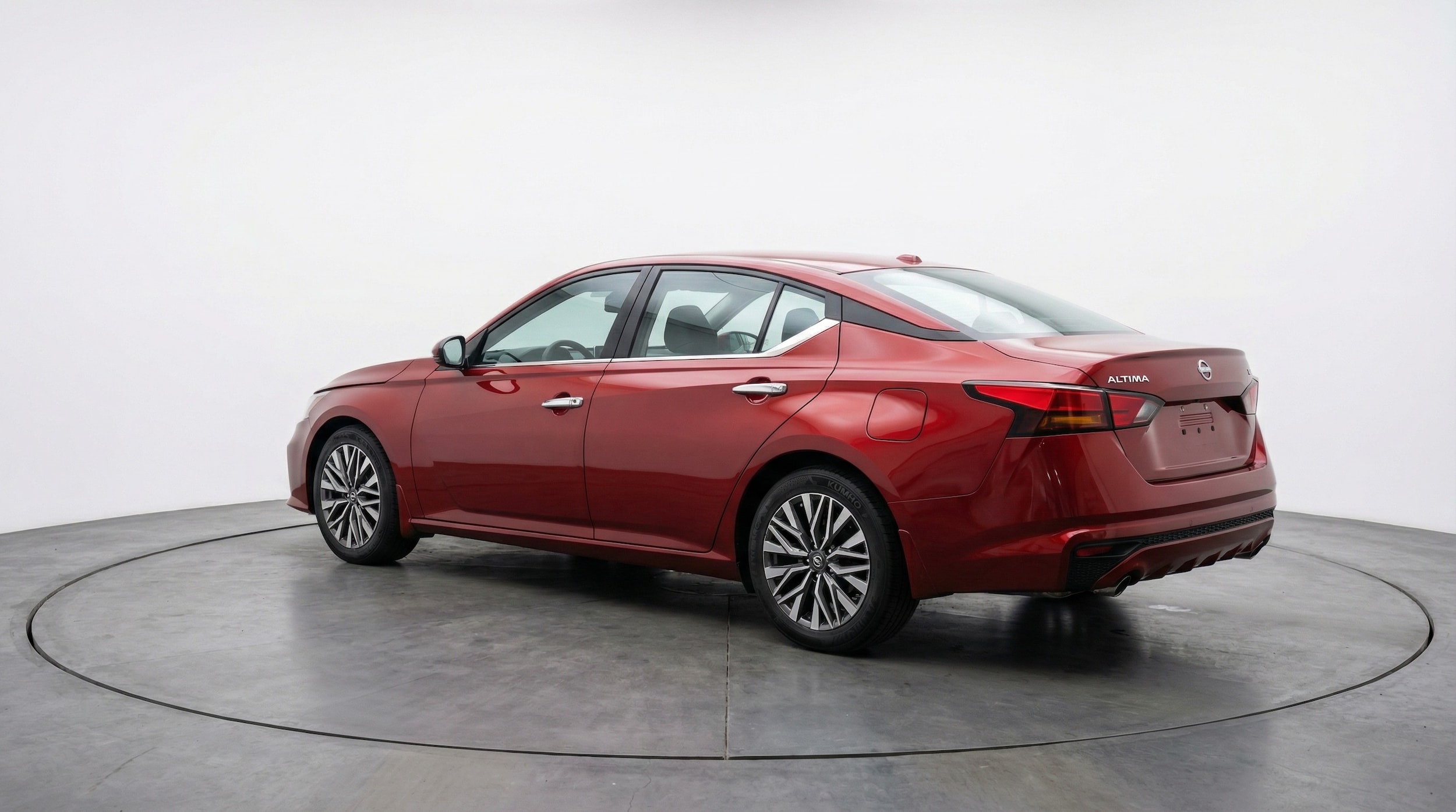 Thumbnail: 2025 Nissan Altima - 5