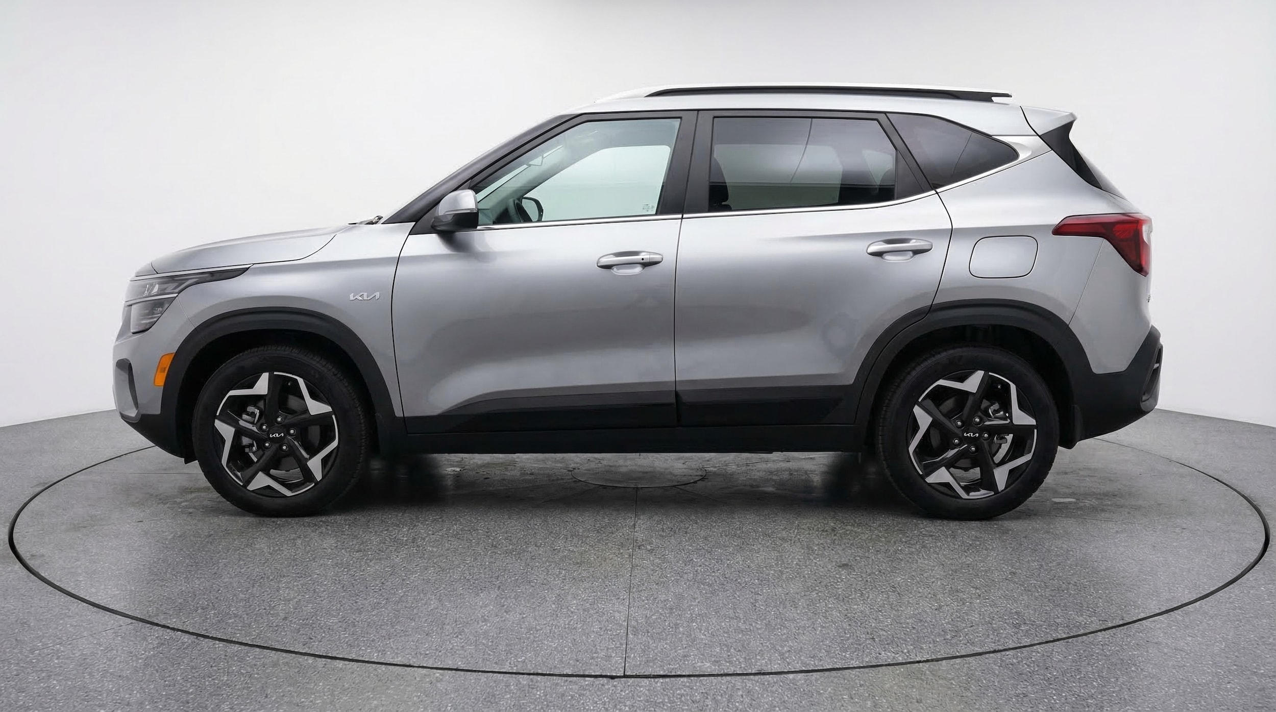 Thumbnail: 2025 Kia Seltos - 4