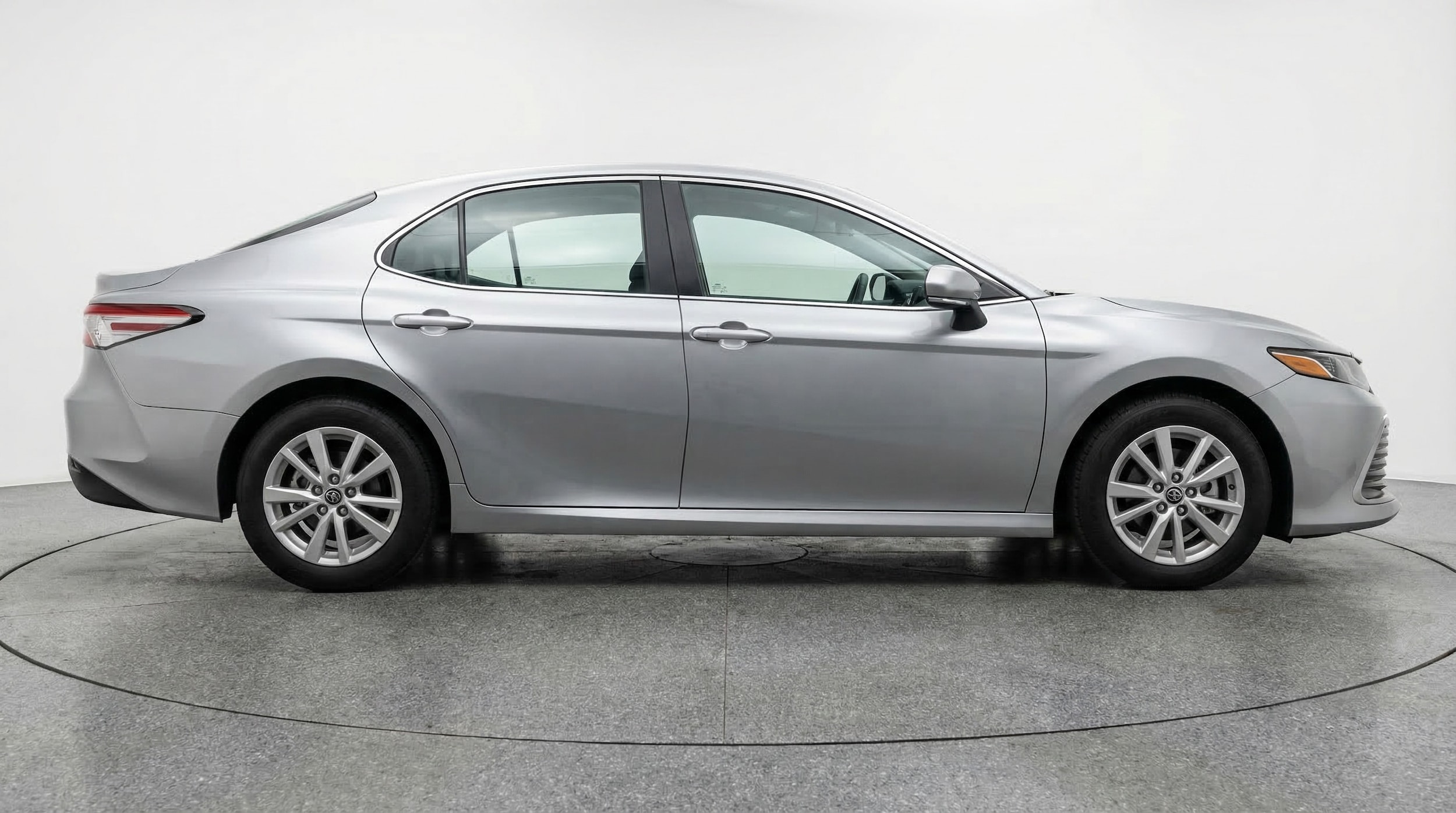 Thumbnail: 2025 Toyota Camry - 8