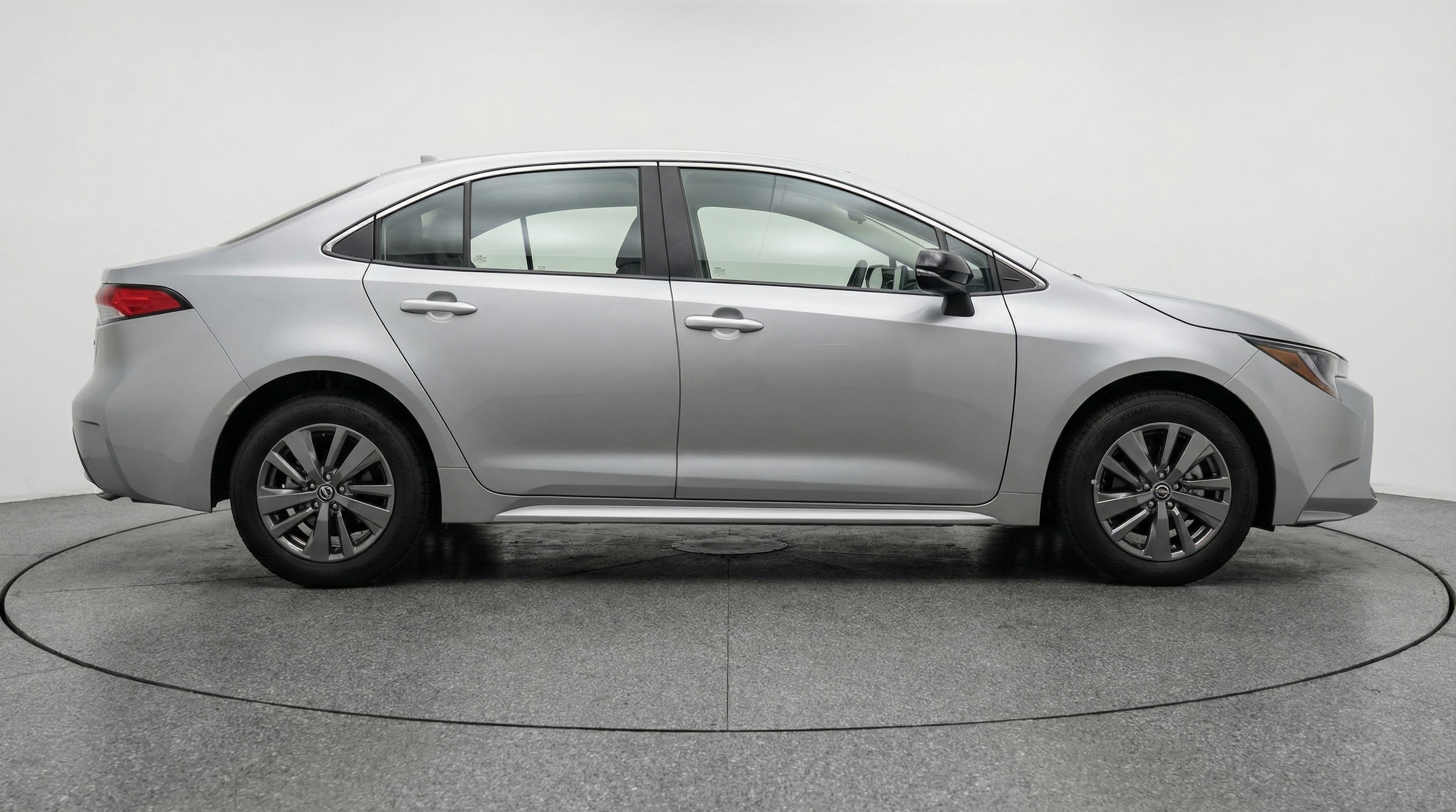 Thumbnail: 2025 Toyota Corolla - 8