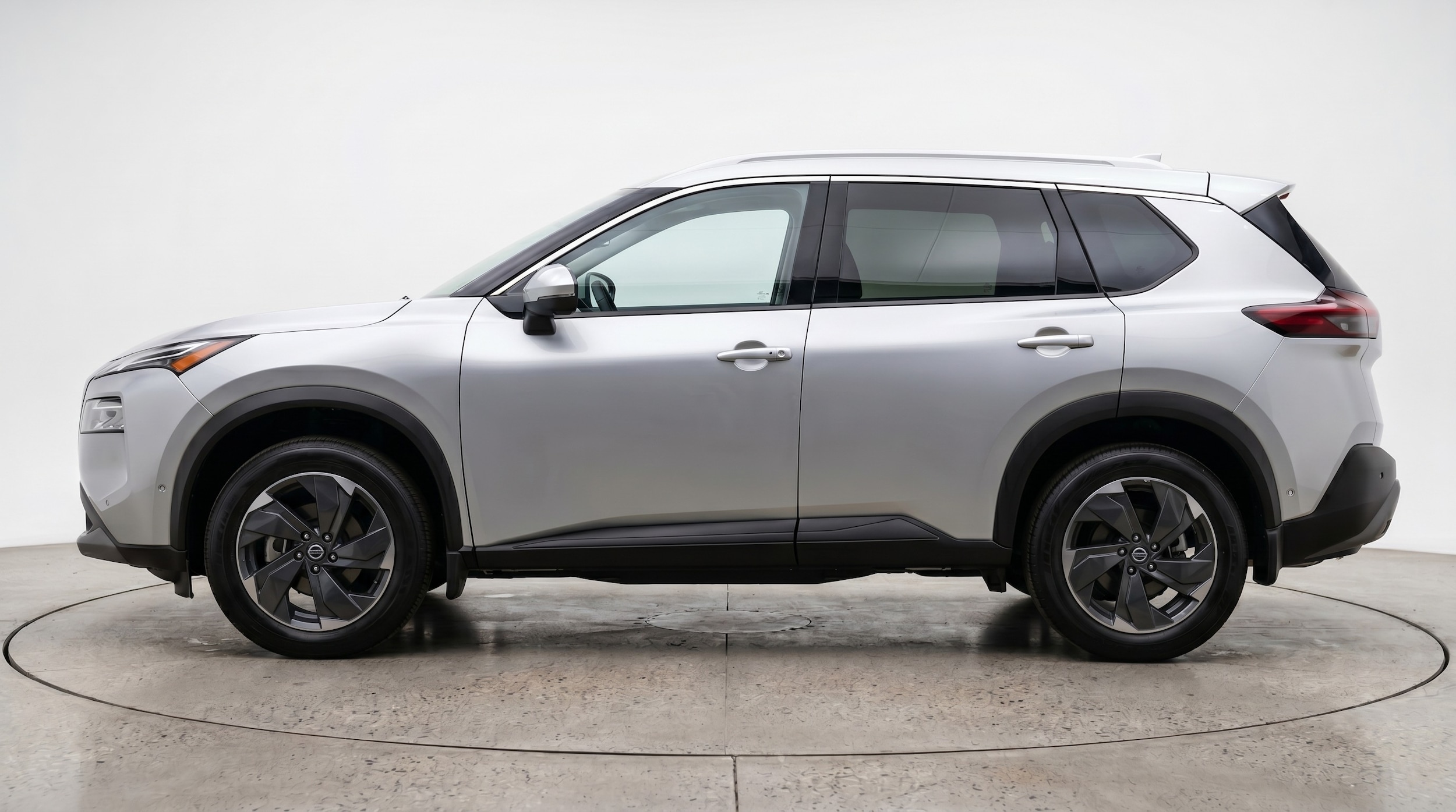 Thumbnail: 2025 Nissan Rogue - 4
