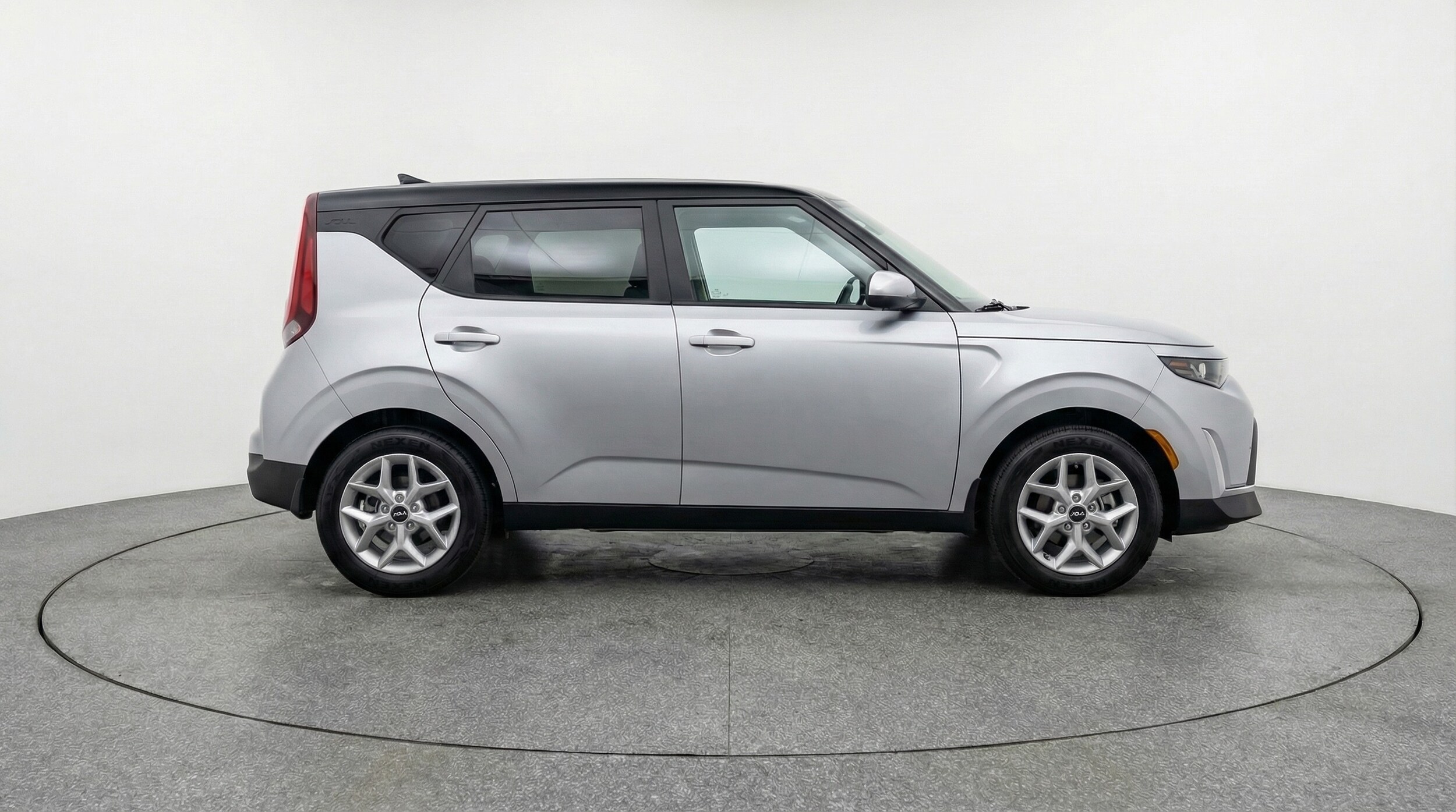 Thumbnail: 2025 Kia Soul - 8