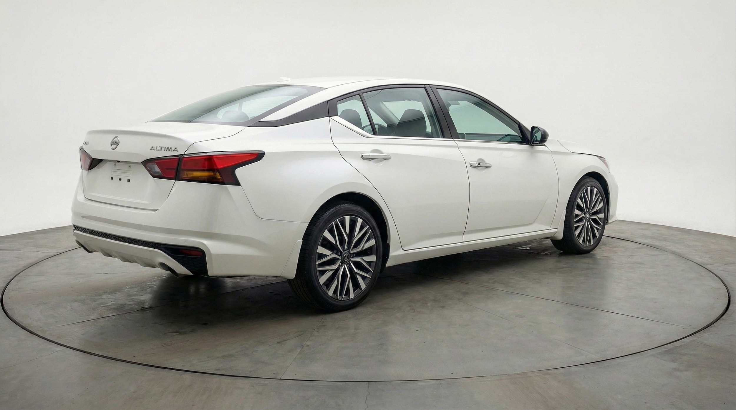 Thumbnail: 2025 Nissan Altima - 7