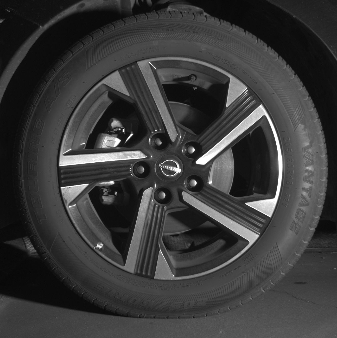 Thumbnail: 2025 Nissan Sentra - 9