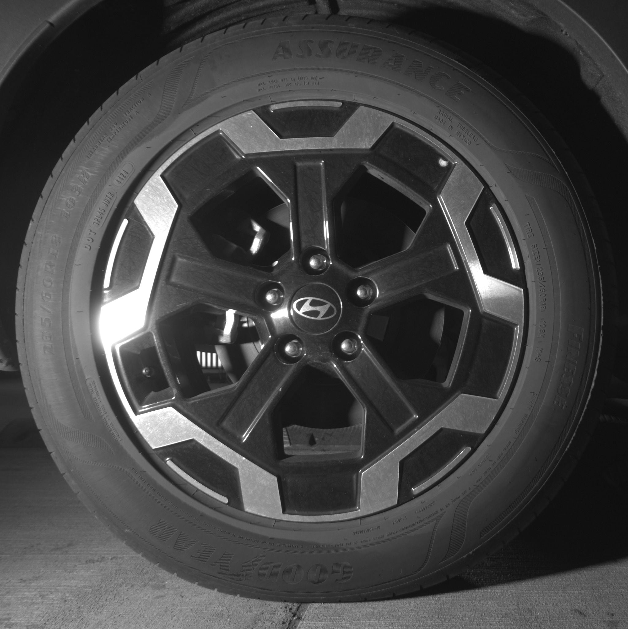 Thumbnail: 2025 Hyundai Santa Fe - 12