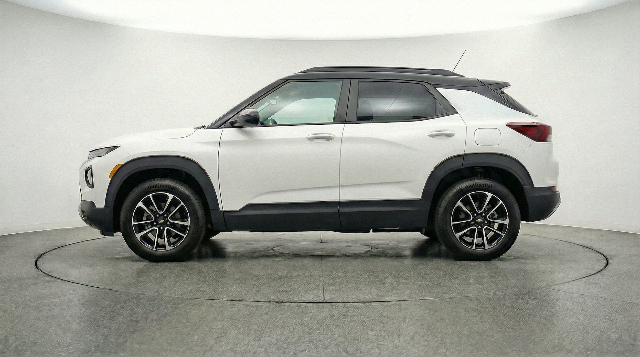 Thumbnail: 2025 Chevrolet TrailBlazer - 5