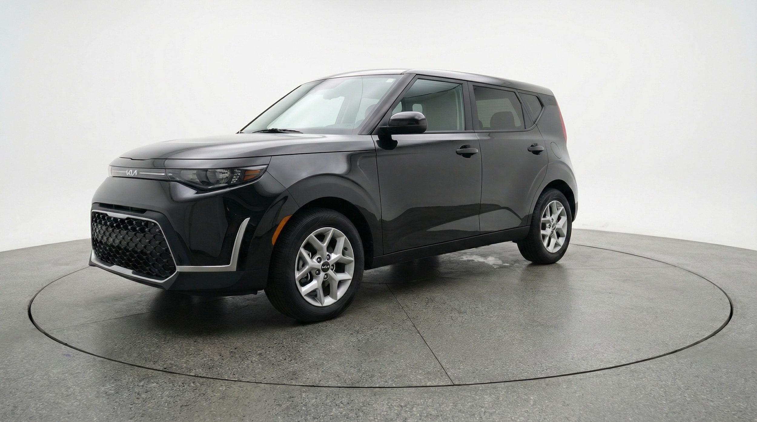 Thumbnail: 2025 Kia Soul - 3