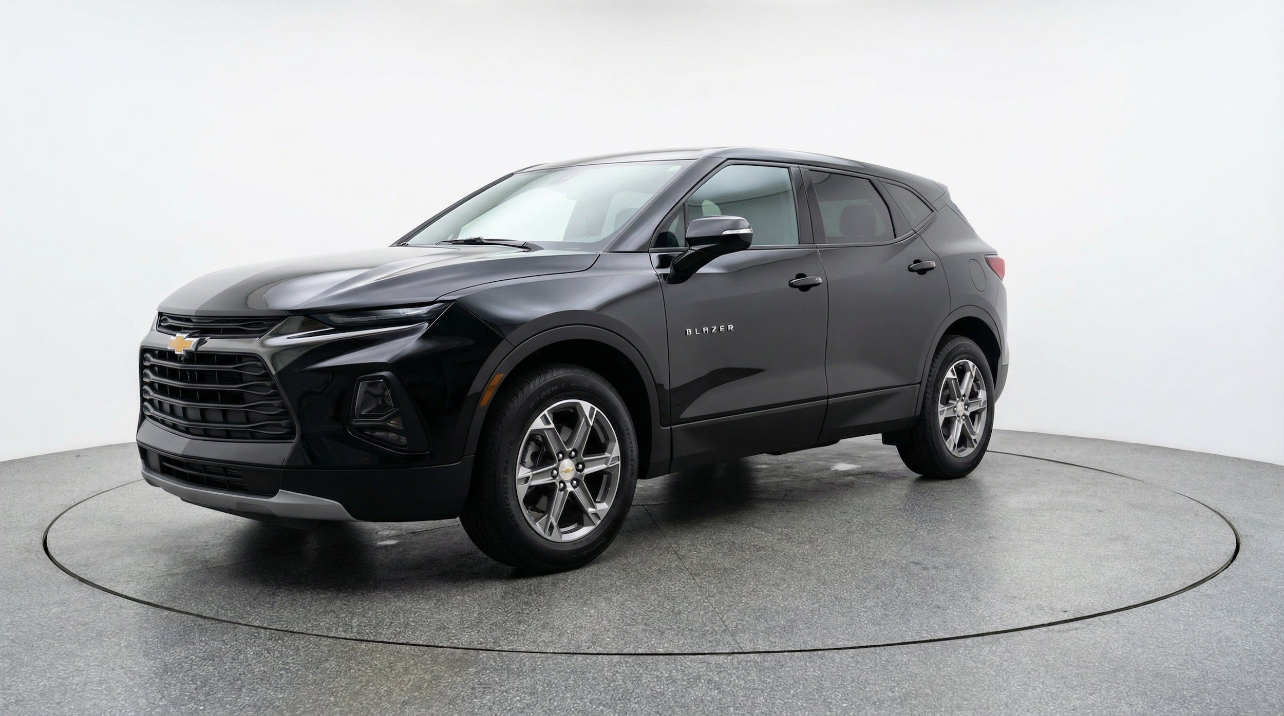 Thumbnail: 2025 Chevrolet Blazer - 3