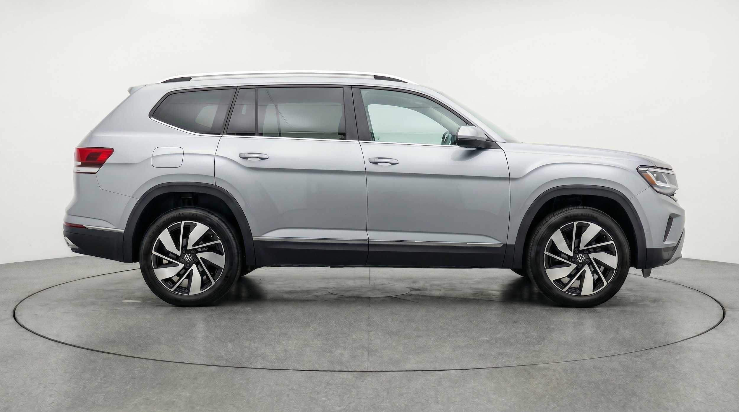 Thumbnail: 2026 Volkswagen Atlas - 11