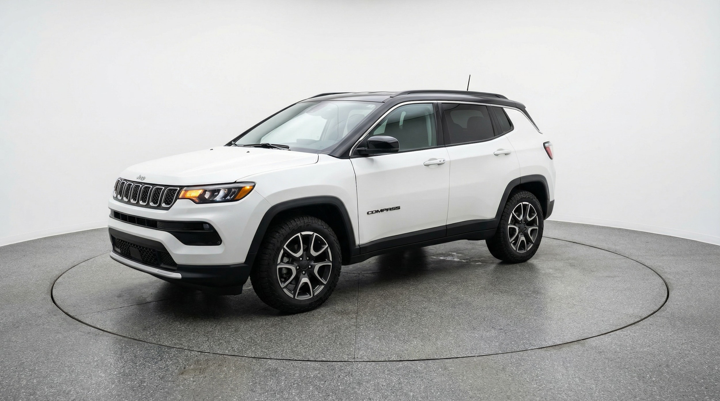 Thumbnail: 2025 Jeep Compass - 3