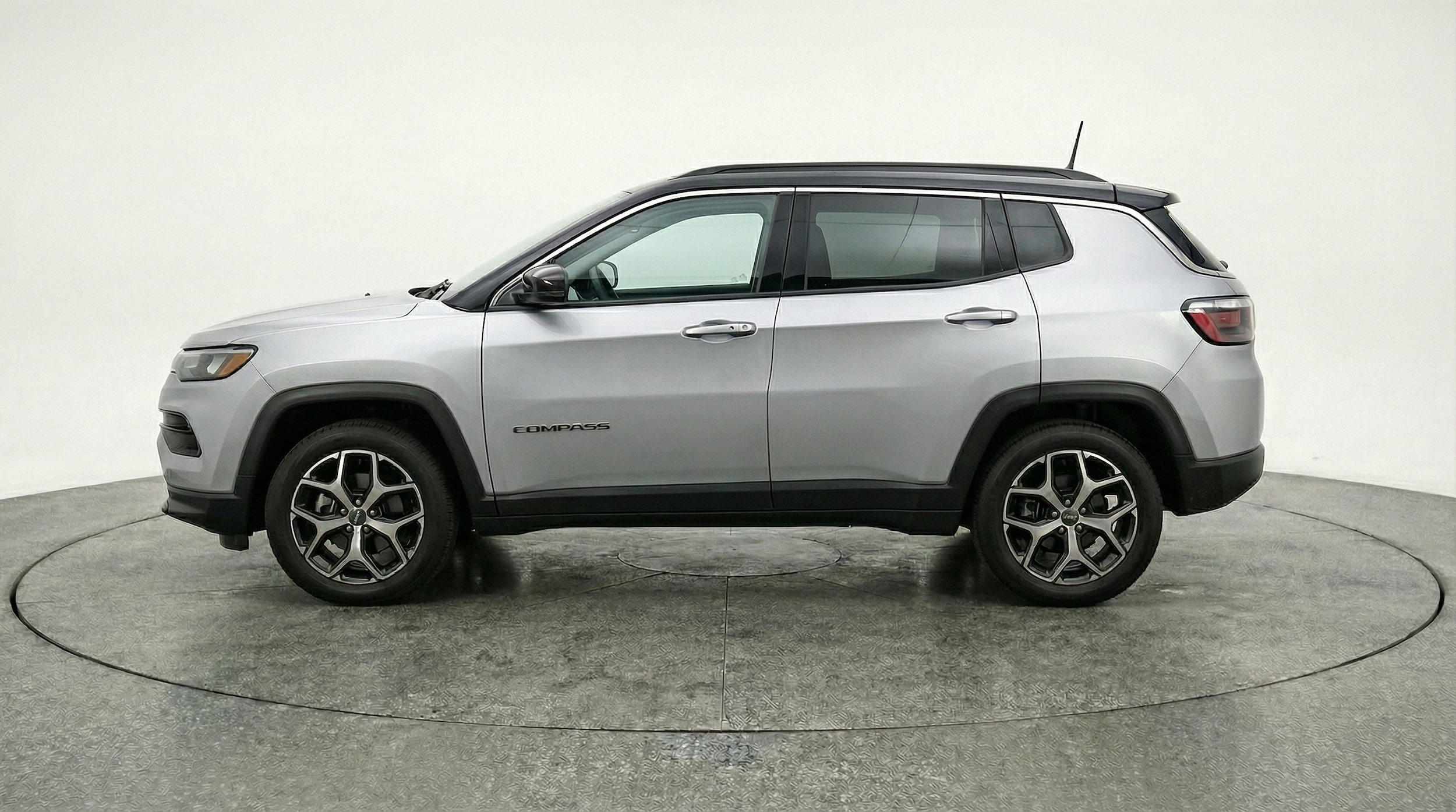 Thumbnail: 2025 Jeep Compass - 4