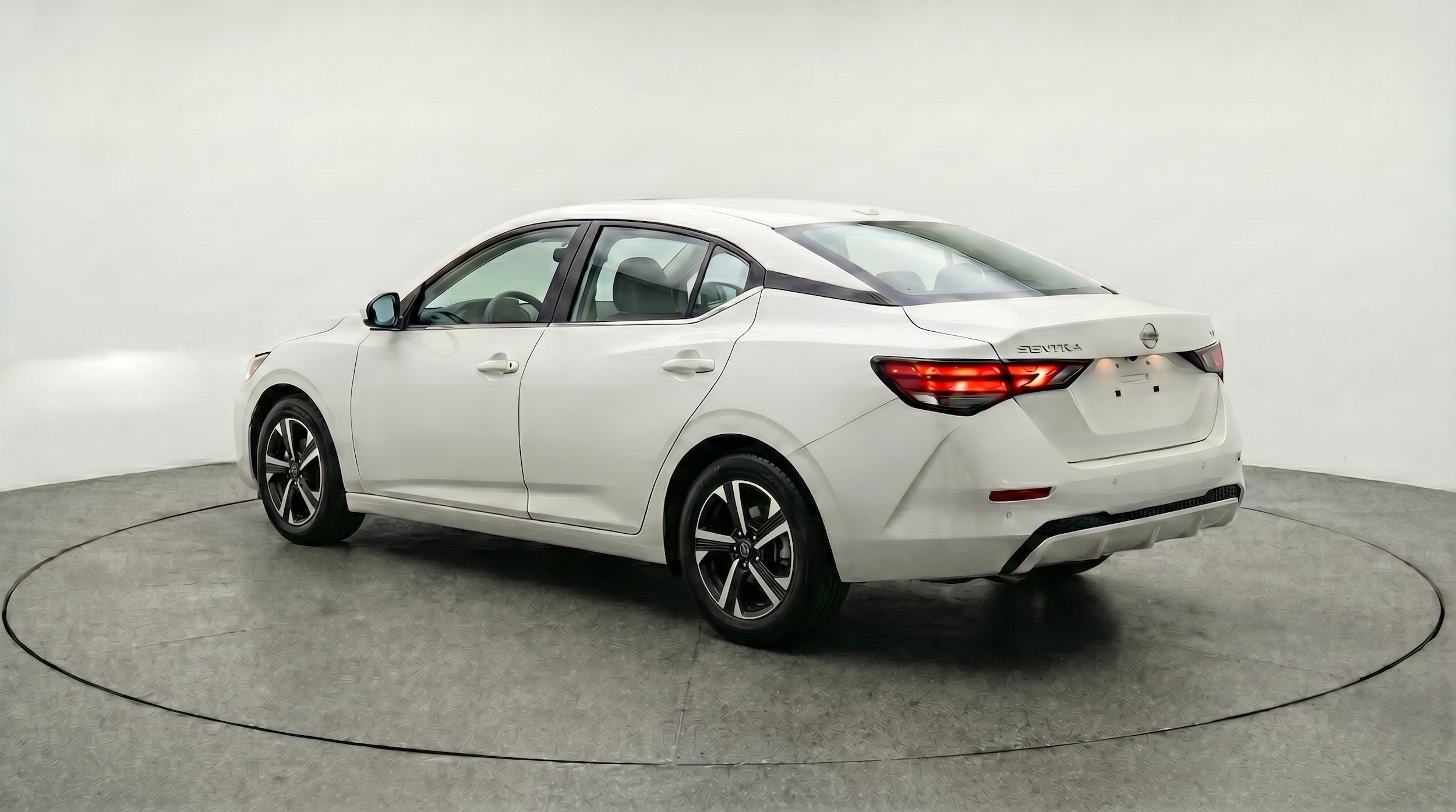 Thumbnail: 2025 Nissan Sentra - 6