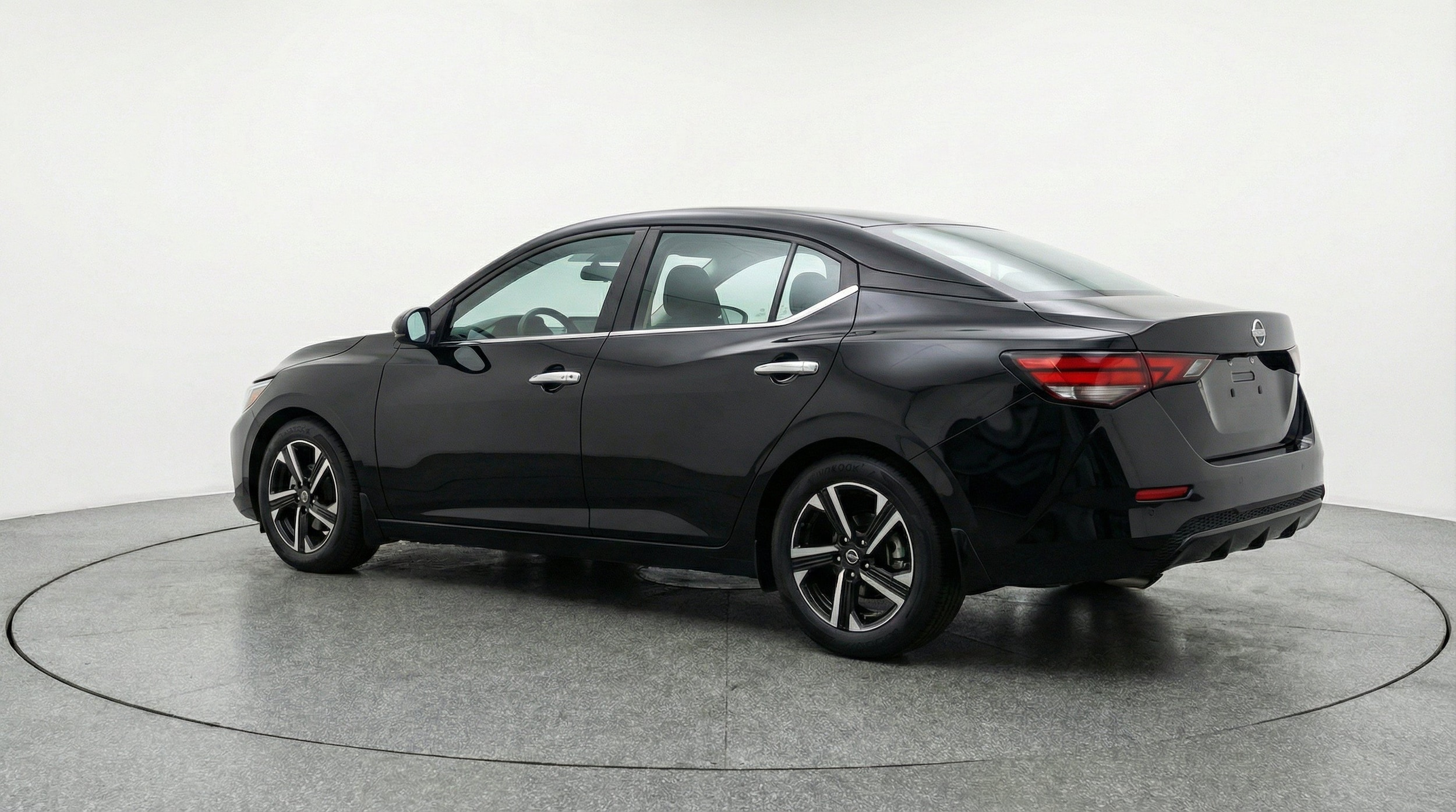 Thumbnail: 2025 Nissan Sentra - 6