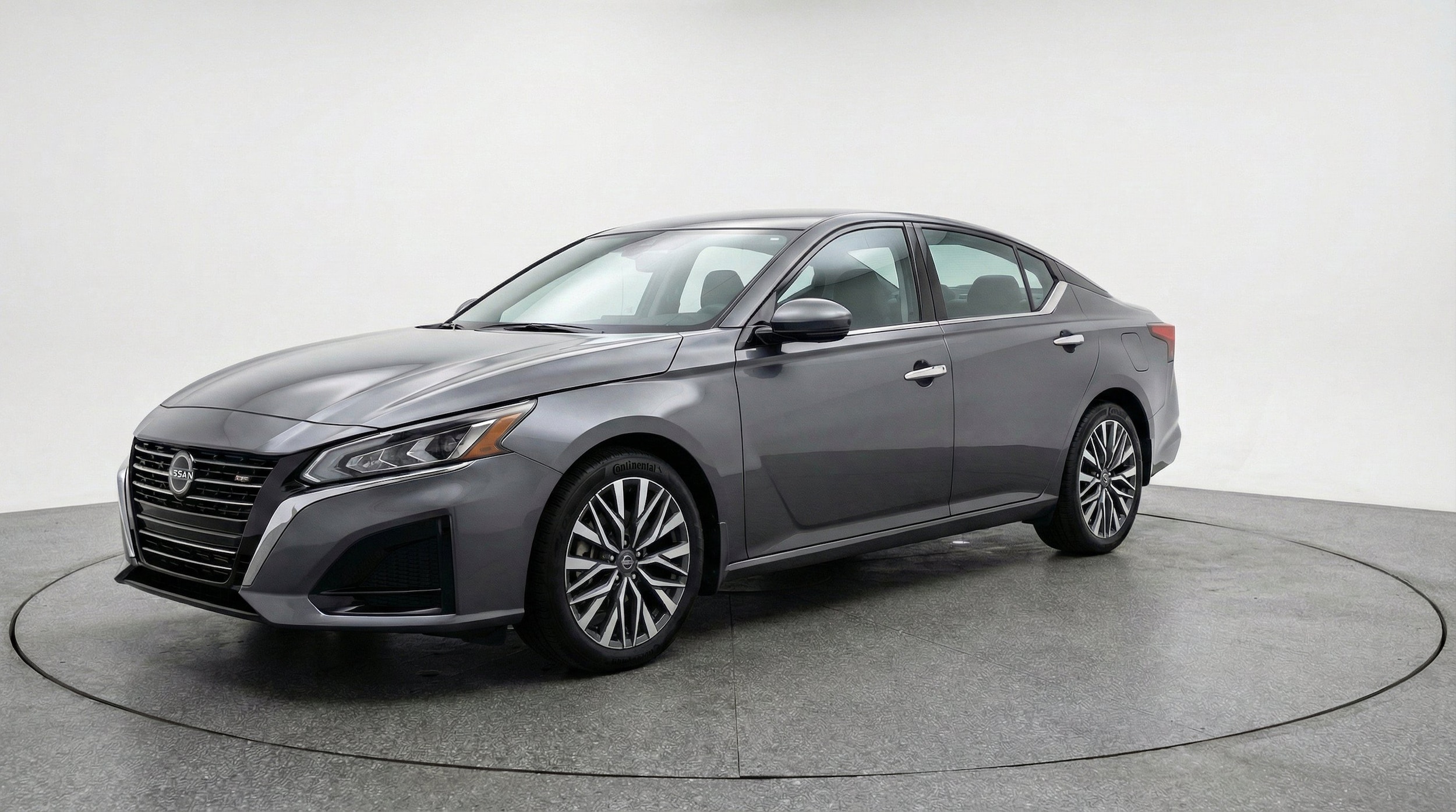 Thumbnail: 2025 Nissan Altima - 3