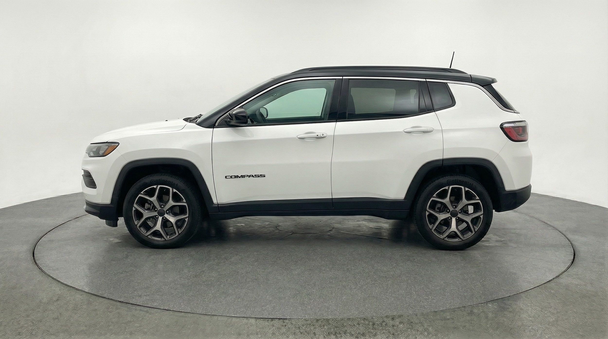 Thumbnail: 2025 Jeep Compass - 4