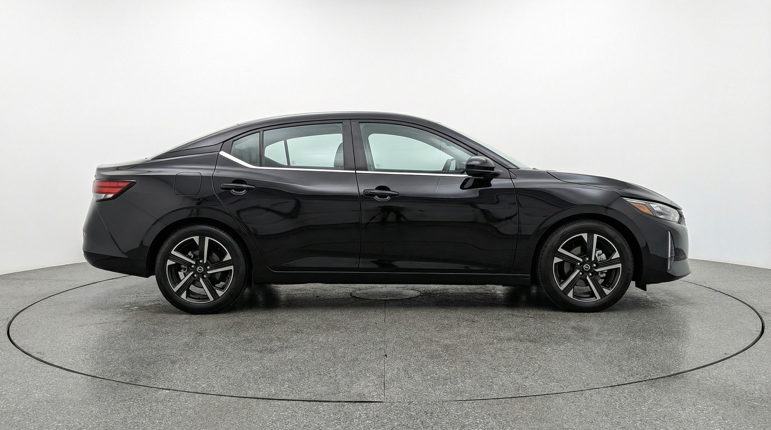 Thumbnail: 2025 Nissan Sentra - 8