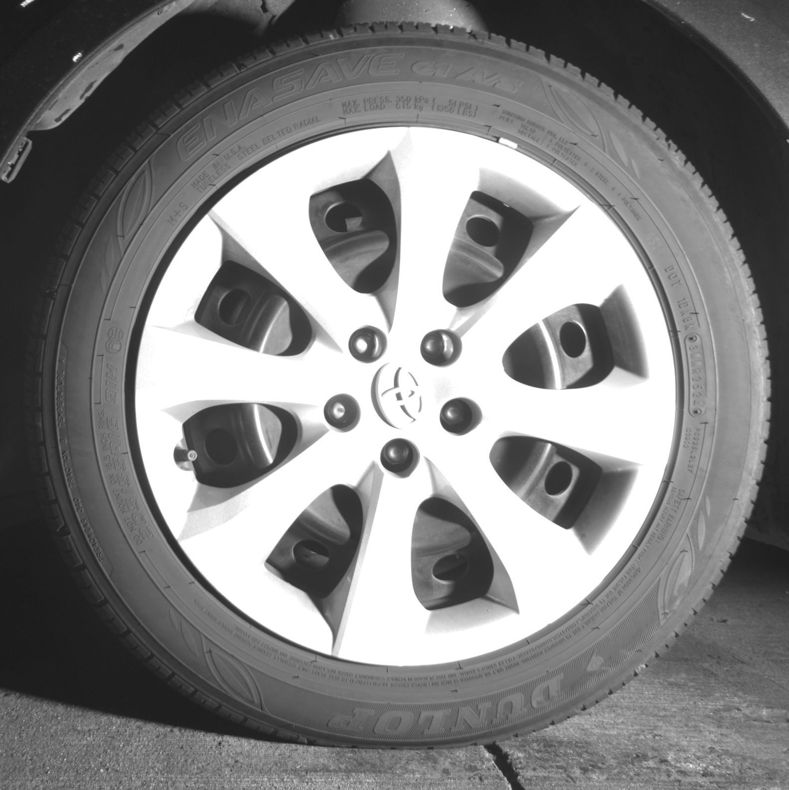 Thumbnail: 2024 Toyota Corolla - 9