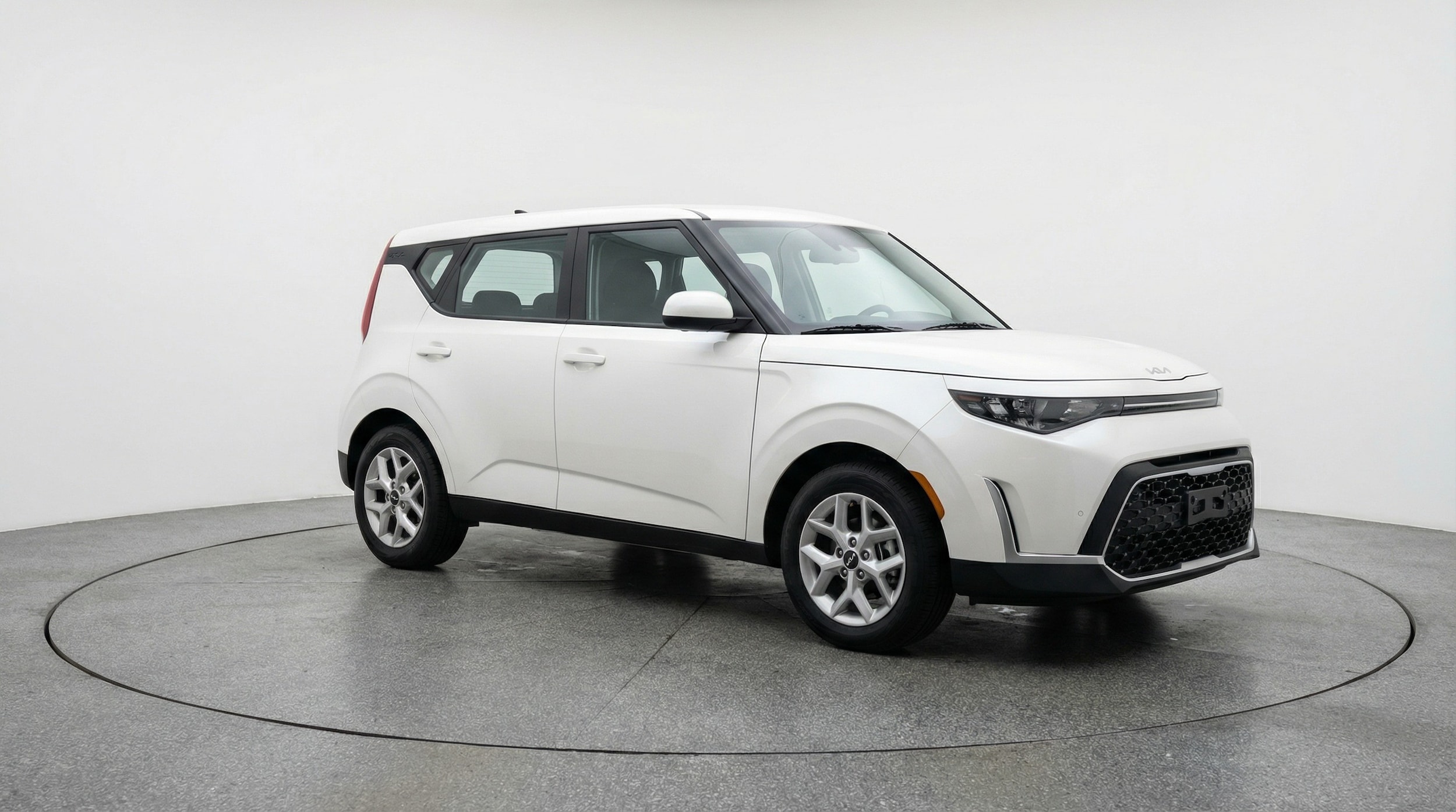 Thumbnail: 2025 Kia Soul - 1