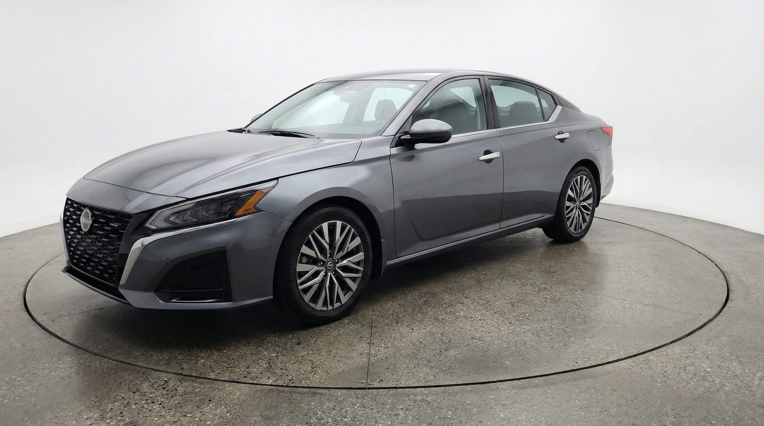 Thumbnail: 2025 Nissan Altima - 3