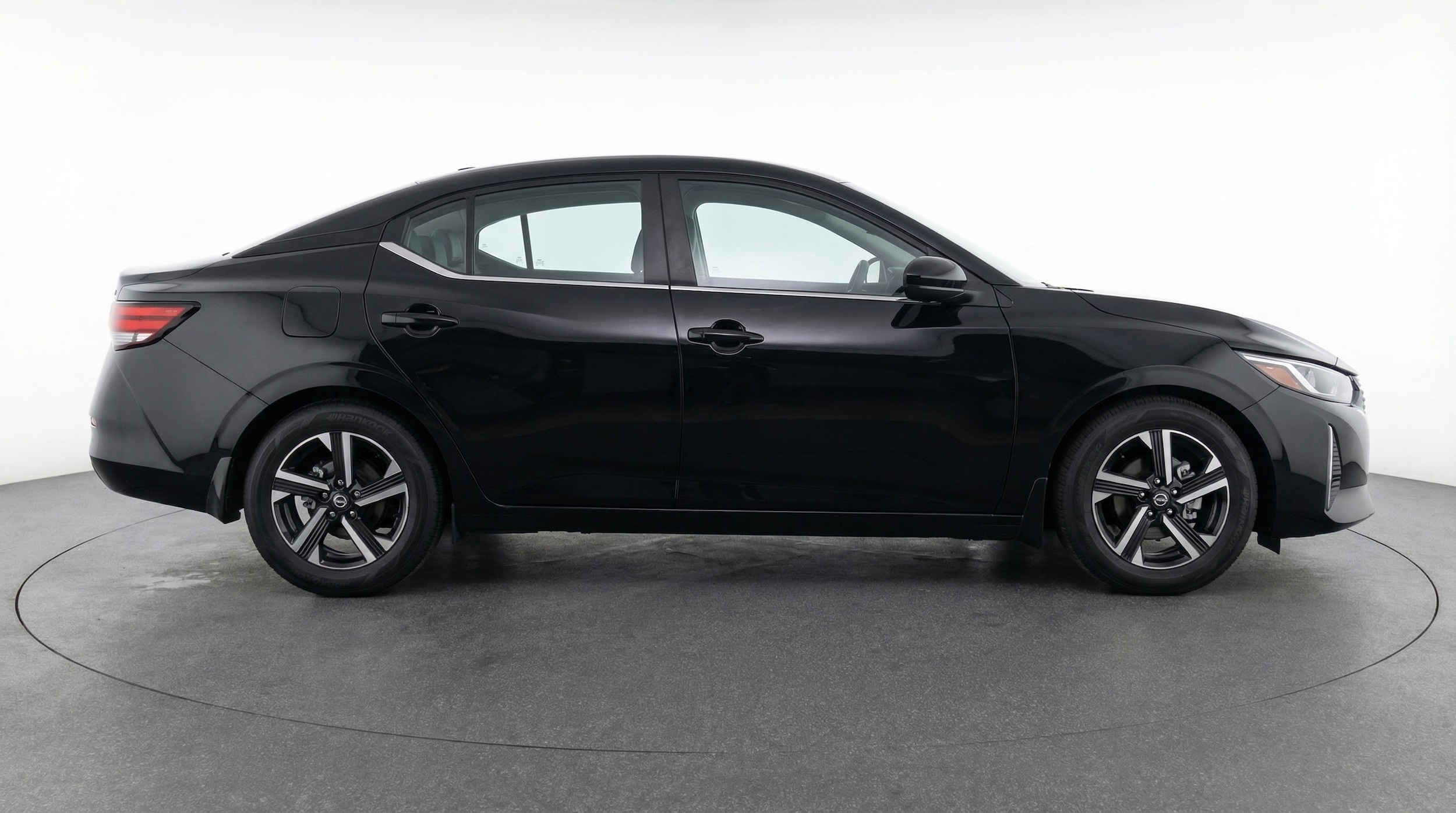 Thumbnail: 2025 Nissan Sentra - 8