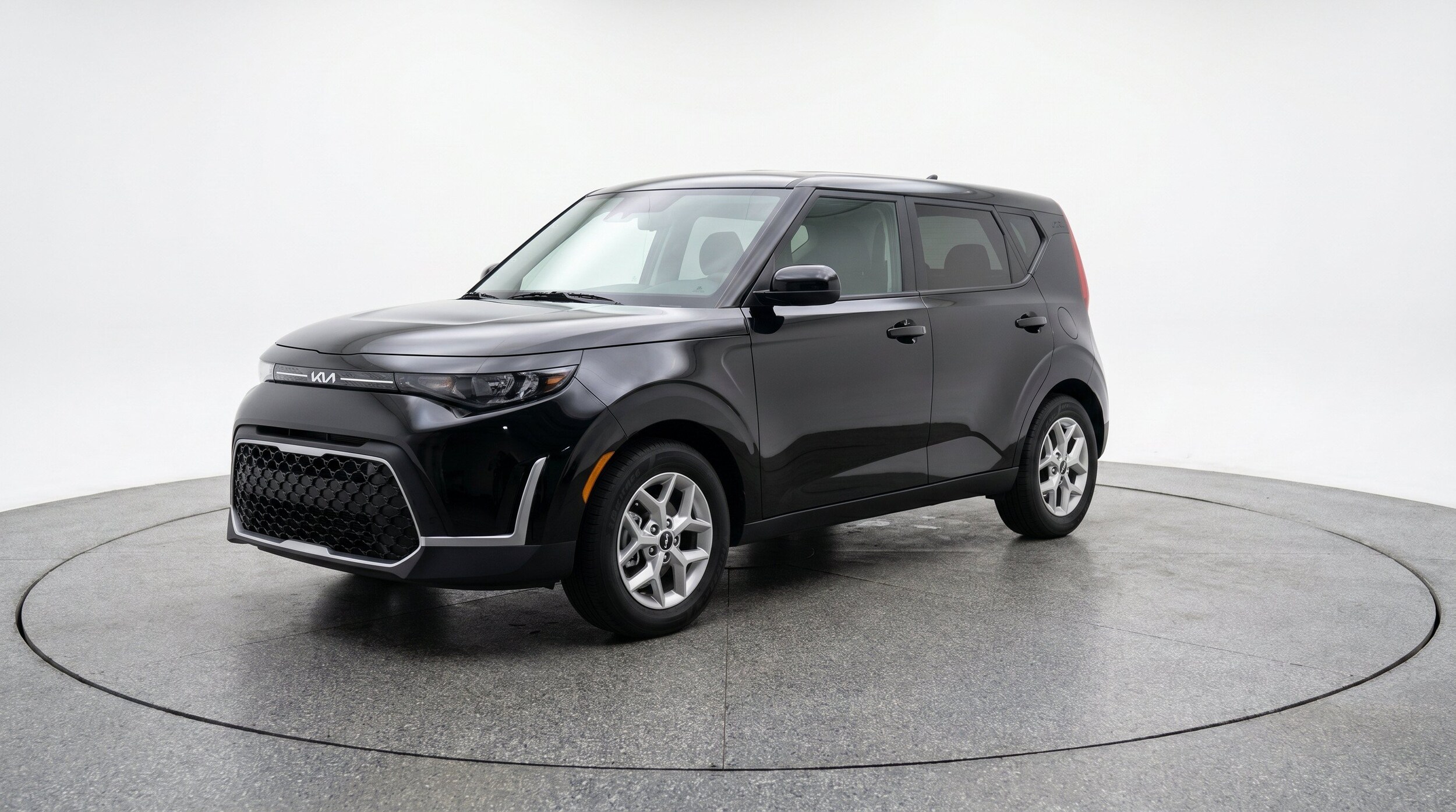 Thumbnail: 2025 Kia Soul - 3