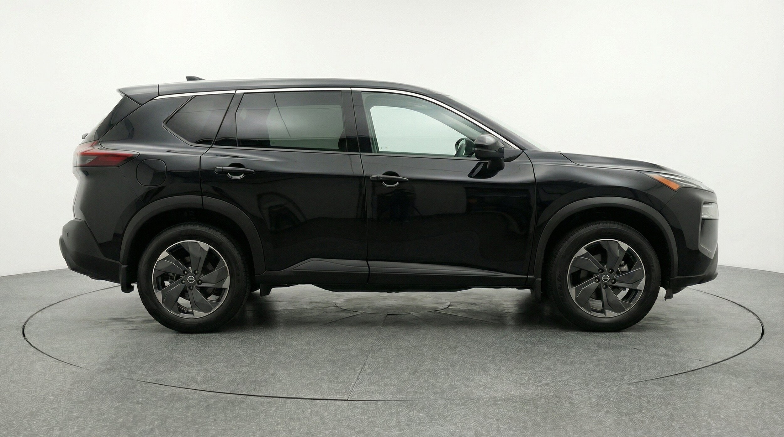 Thumbnail: 2025 Nissan Rogue - 11
