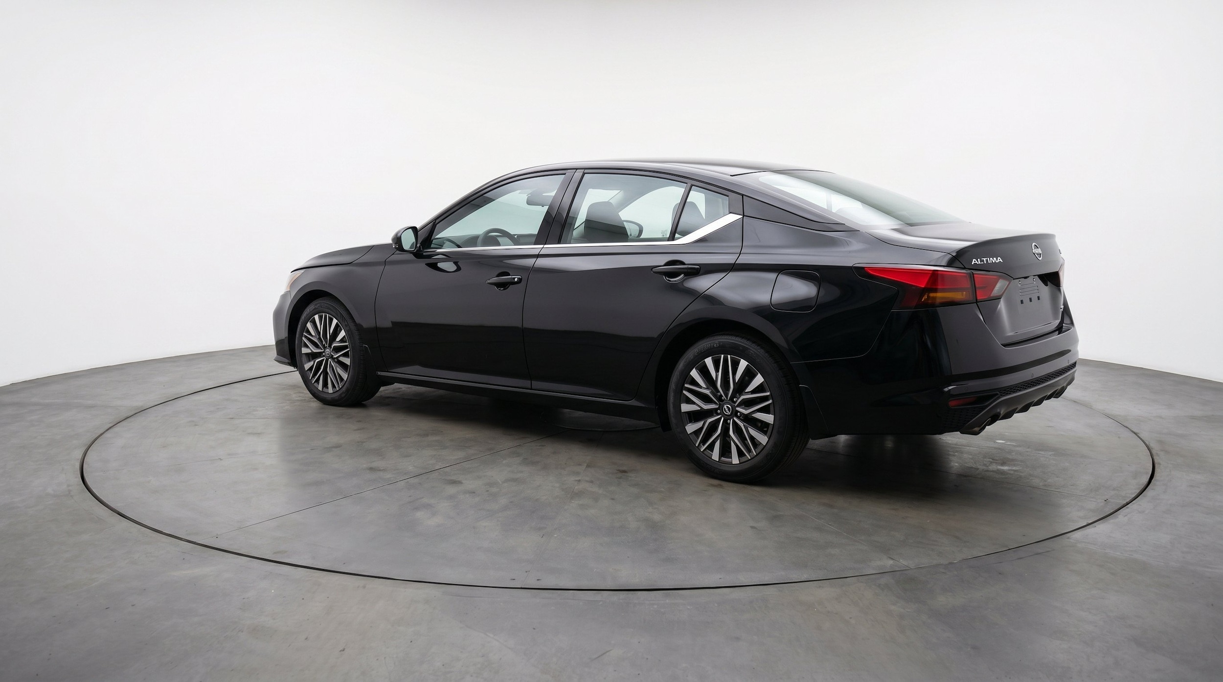 Thumbnail: 2026 Nissan Altima - 6