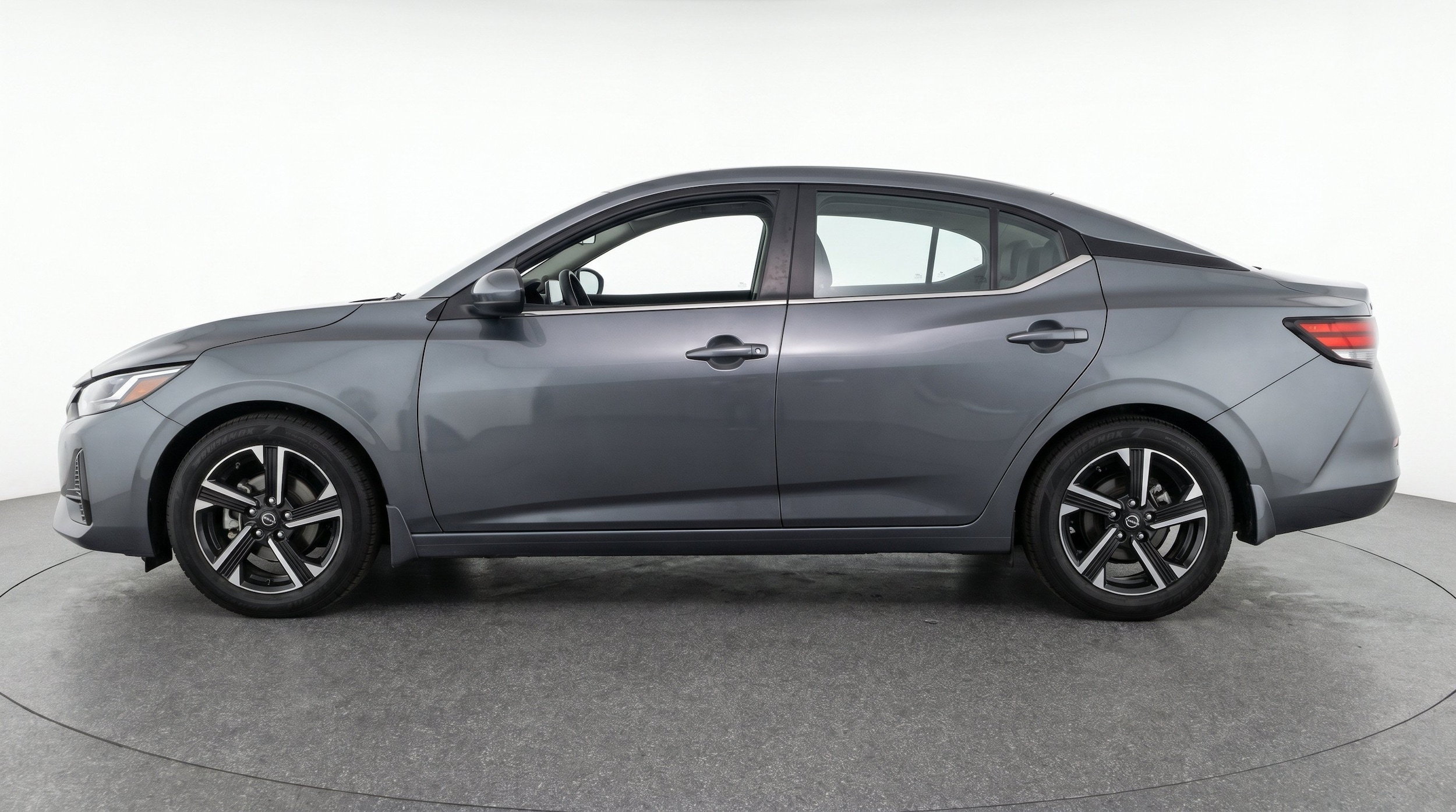 Thumbnail: 2025 Nissan Sentra - 5