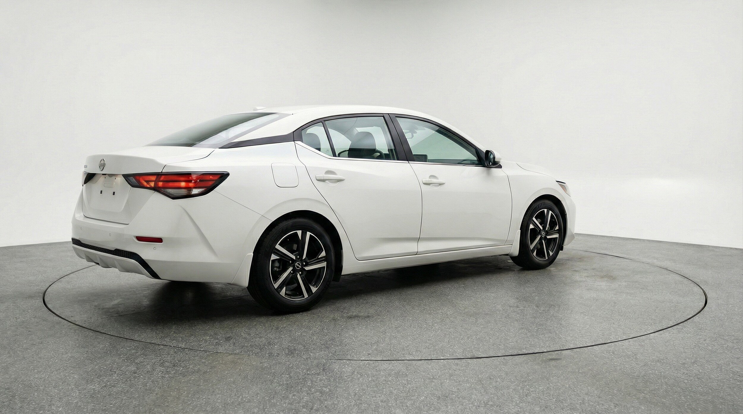 Thumbnail: 2025 Nissan Sentra - 9