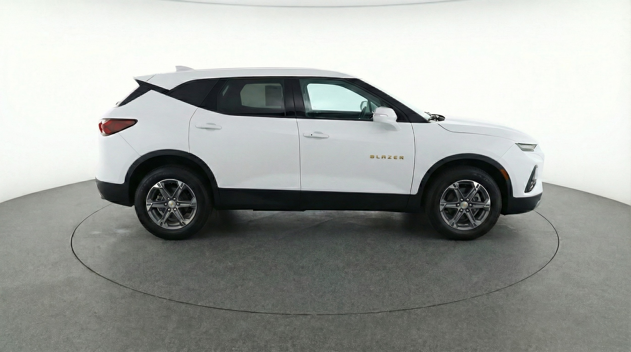 Thumbnail: 2025 Chevrolet Blazer - 8