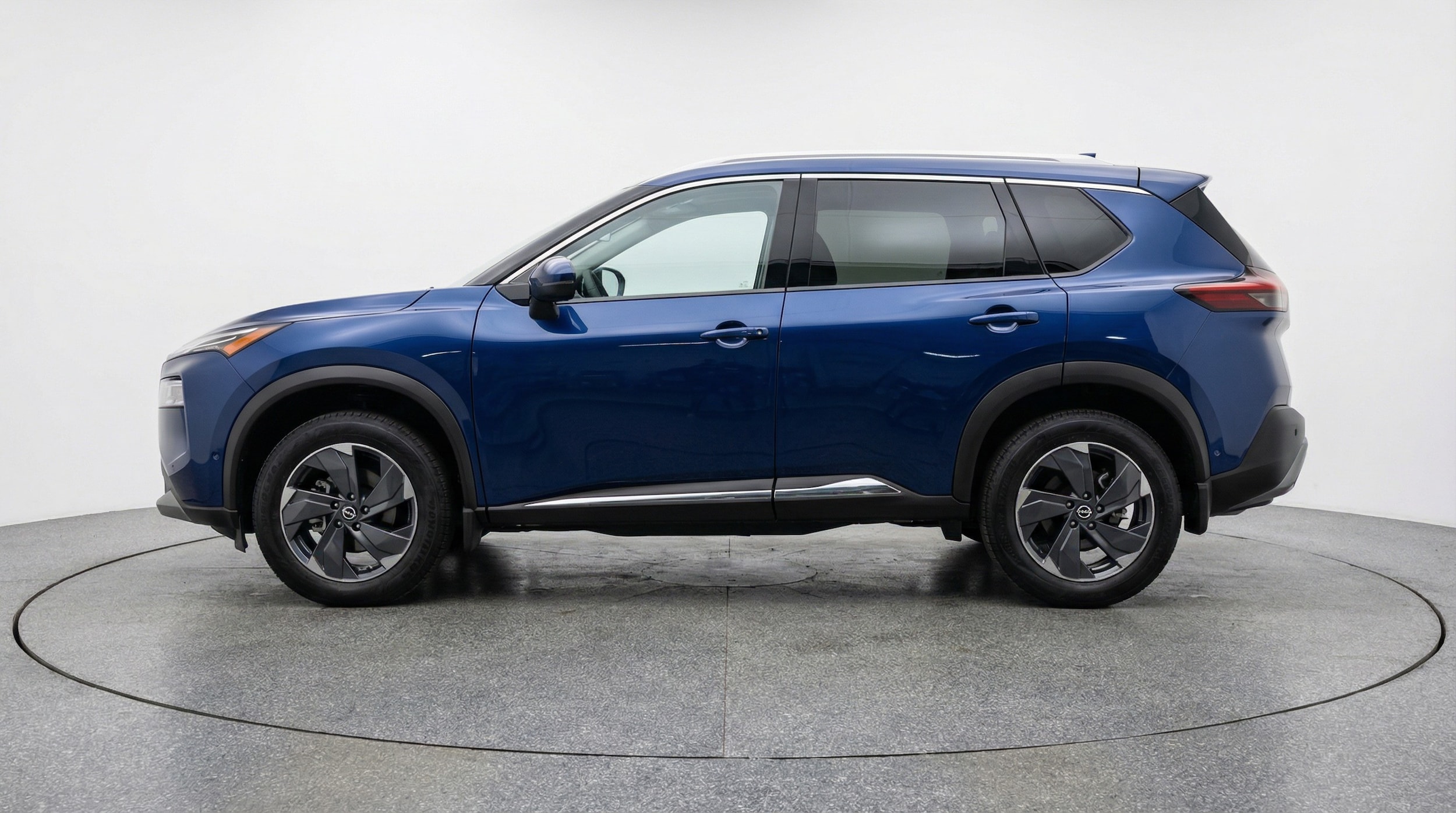 Thumbnail: 2025 Nissan Rogue - 4