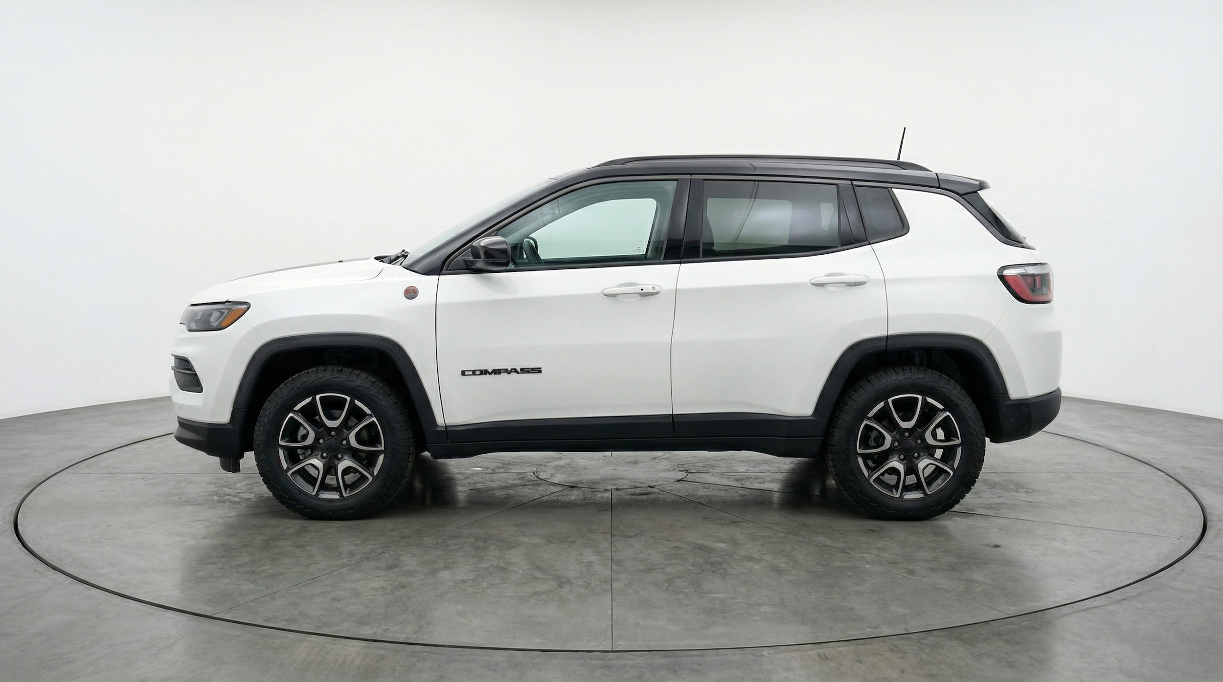 Thumbnail: 2025 Jeep Compass - 4