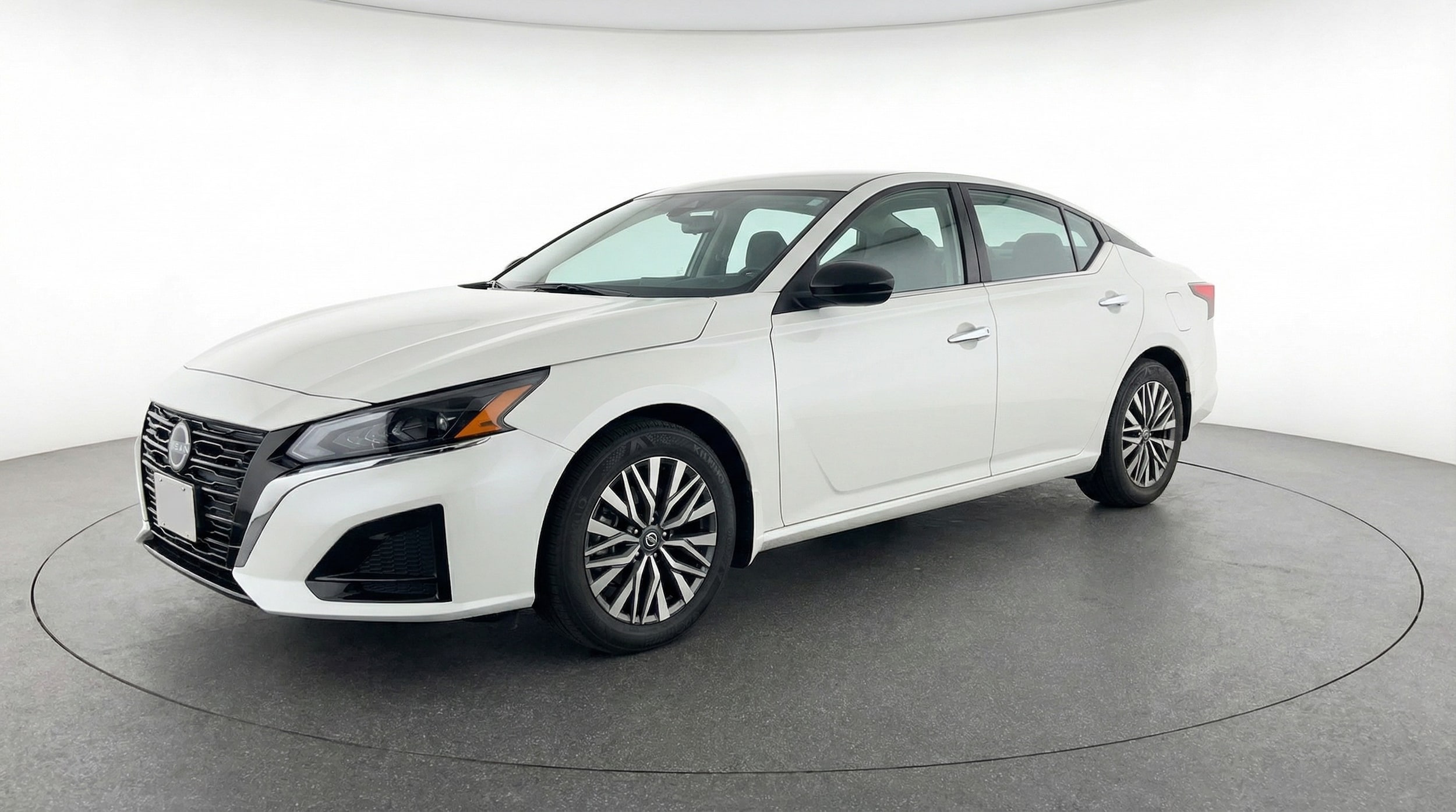 Thumbnail: 2025 Nissan Altima - 3