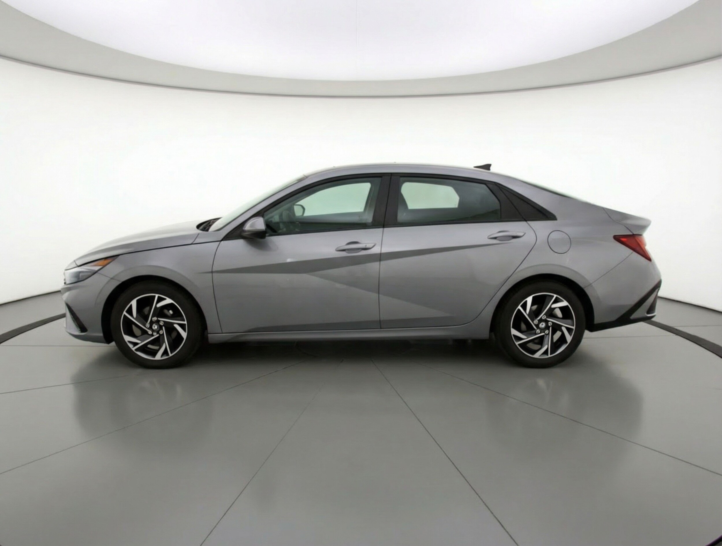 Thumbnail: 2025 Hyundai Elantra - 5