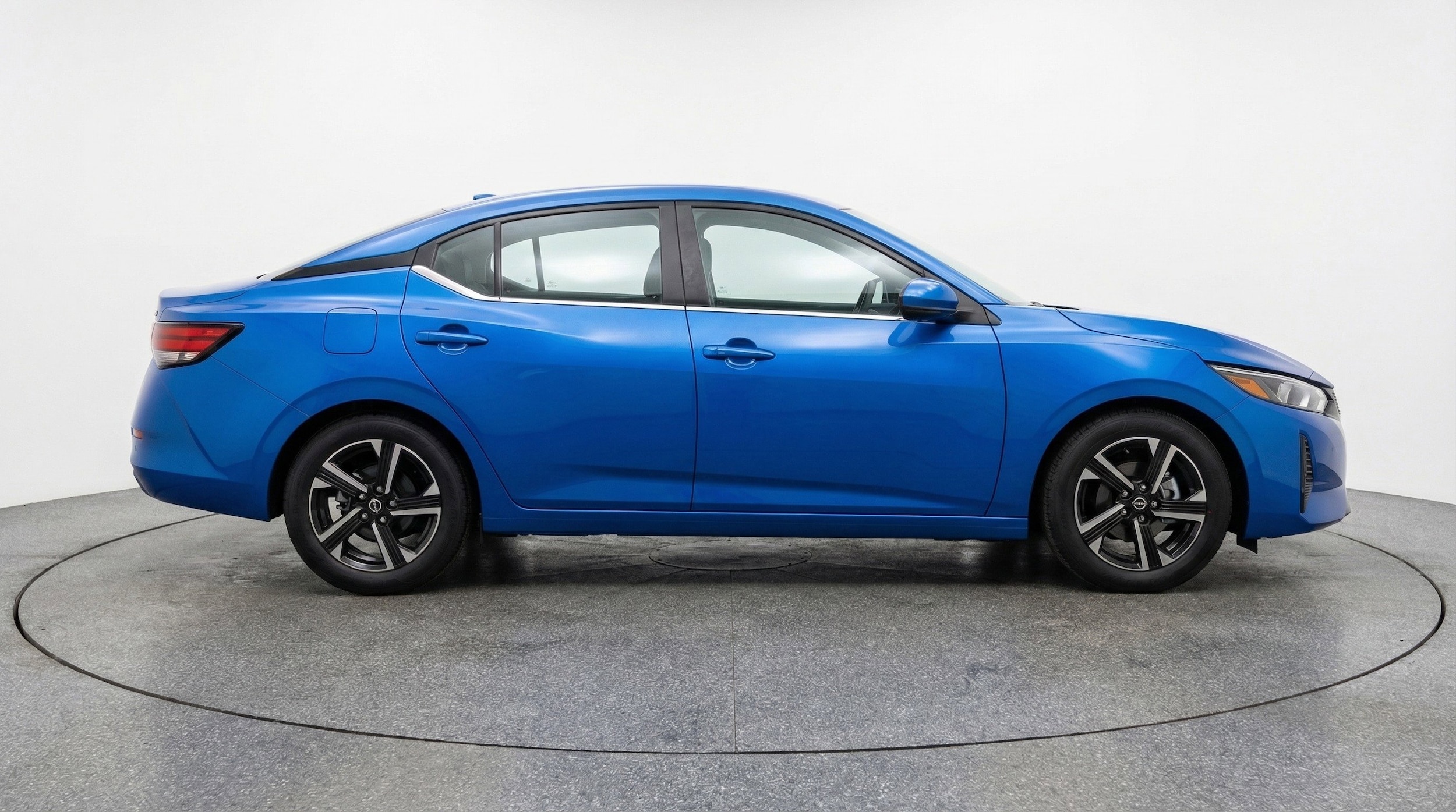 Thumbnail: 2025 Nissan Sentra - 11